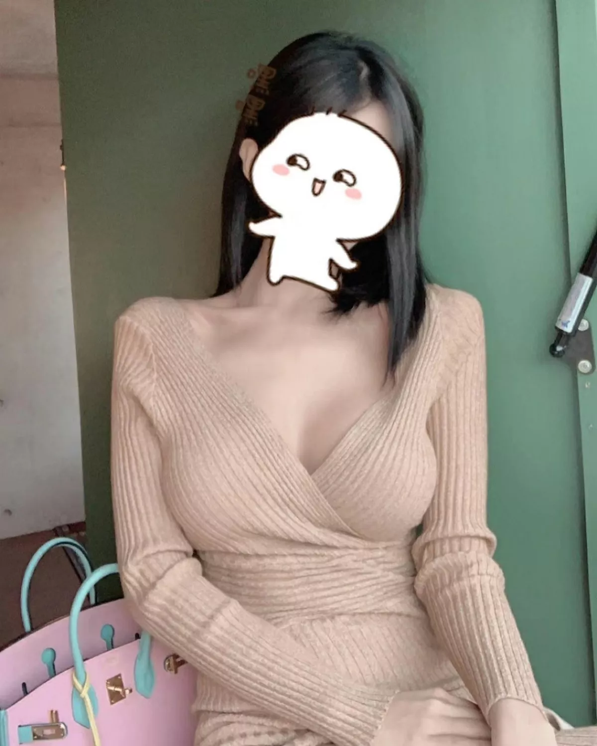网络美女薇薇微信朋友圈资源合集私房性感连身裙系列秀魔鬼身材迷人诱惑写真297P