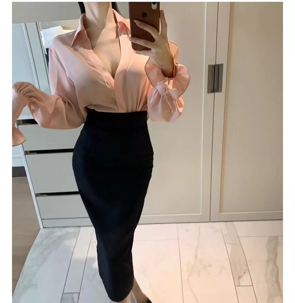 网络美女薇薇微信朋友圈资源合集私房性感连身裙系列秀魔鬼身材迷人诱惑写真297P