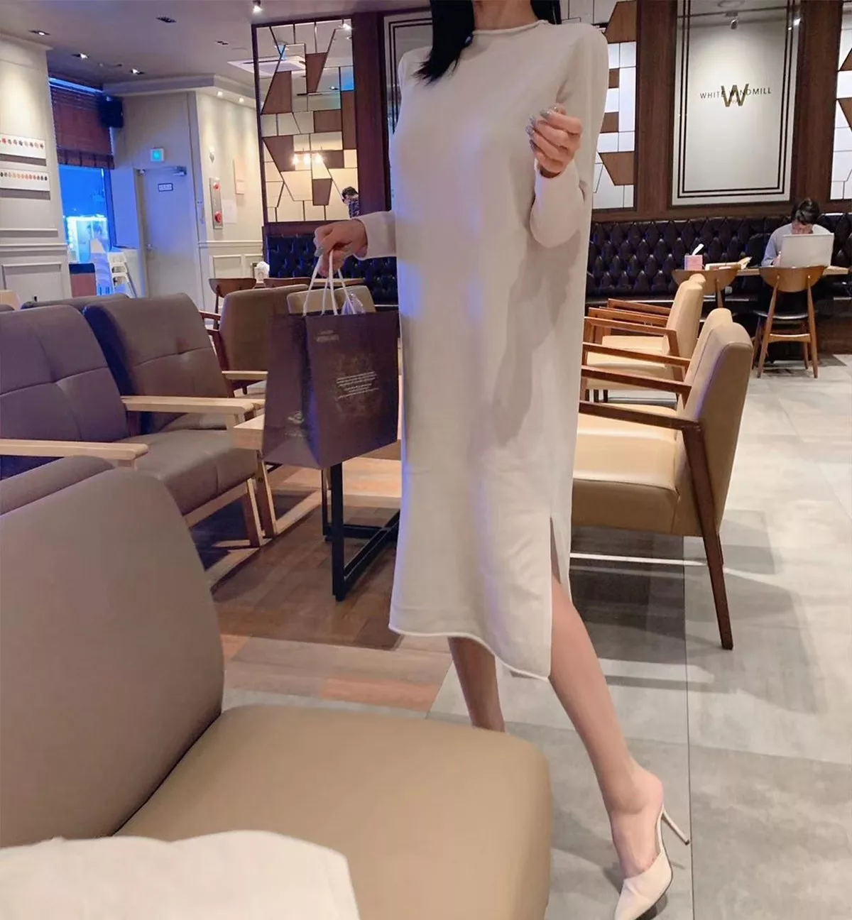 网络美女薇薇微信朋友圈资源合集私房性感连身裙系列秀魔鬼身材迷人诱惑写真297P