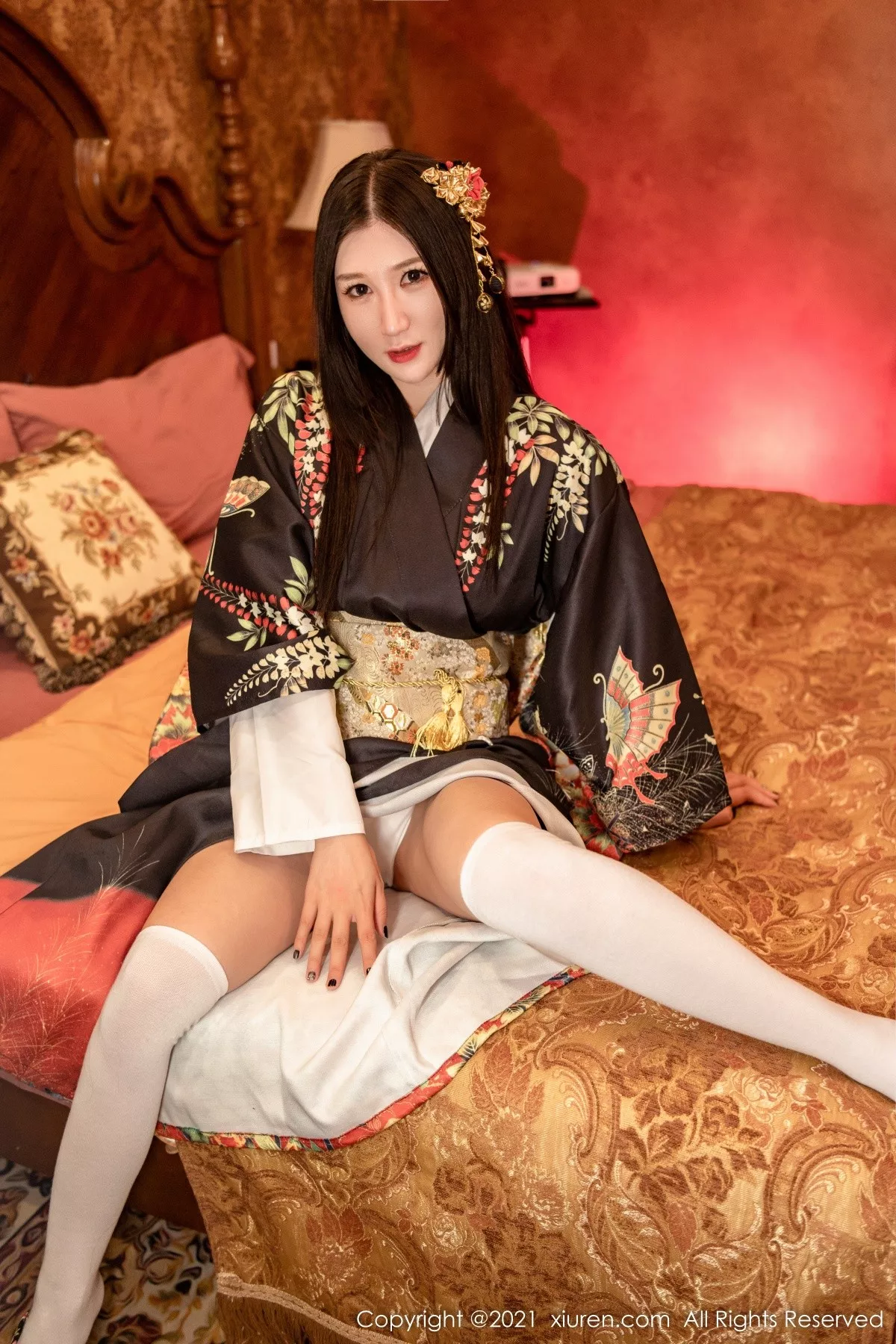 XiuRen第4386期_女神顾乔楠Cora私房性感日系和服半脱露丰乳肥臀撩人诱惑写真62P