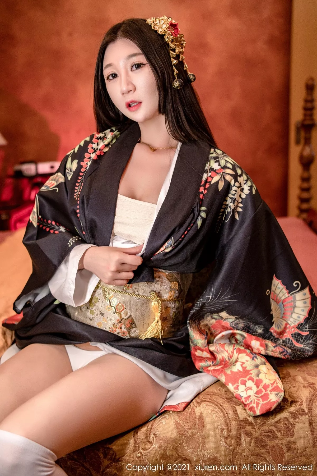 XiuRen第4386期_女神顾乔楠Cora私房性感日系和服半脱露丰乳肥臀撩人诱惑写真62P