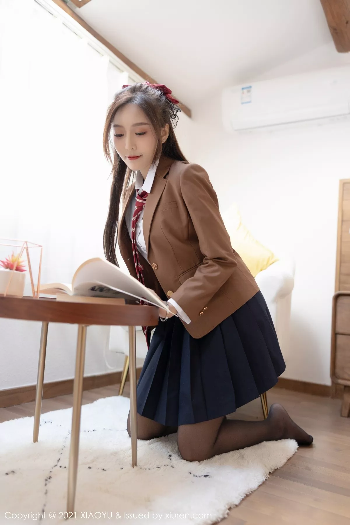 [XiaoYu画语界]Vol.685_女神王馨瑶yanni云南心愿旅拍洱海边与酒店场景迷人诱惑写真80P