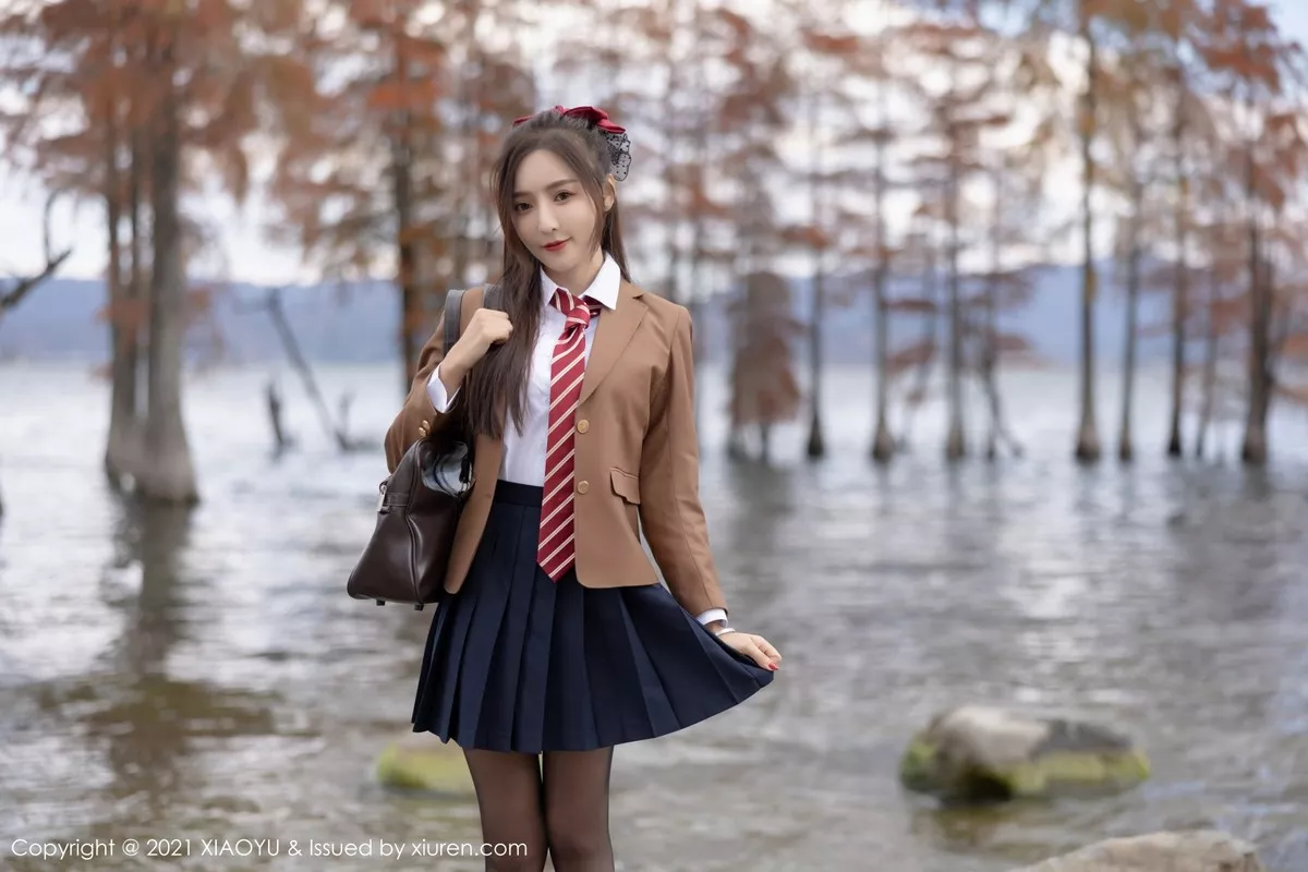 [XiaoYu画语界]Vol.685_女神王馨瑶yanni云南心愿旅拍洱海边与酒店场景迷人诱惑写真80P