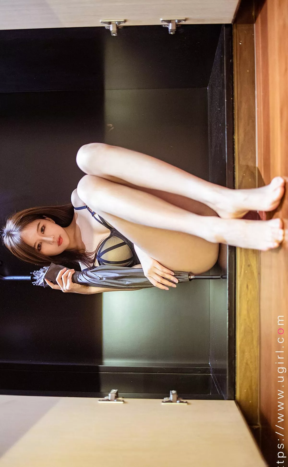 [Ugirls爱尤物]No.2238_模特月音瞳私房性感黑色高叉连体衣秀完美身材迷人诱惑写真35P