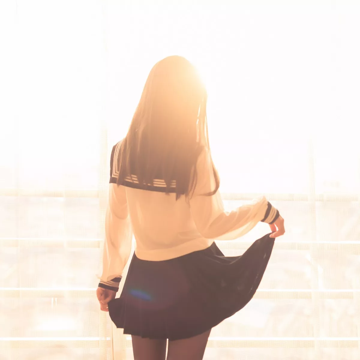 网红Coser白金Saki黑丝水手服主题私房性感水手服配超薄黑丝裤袜完美诱惑写真36P
