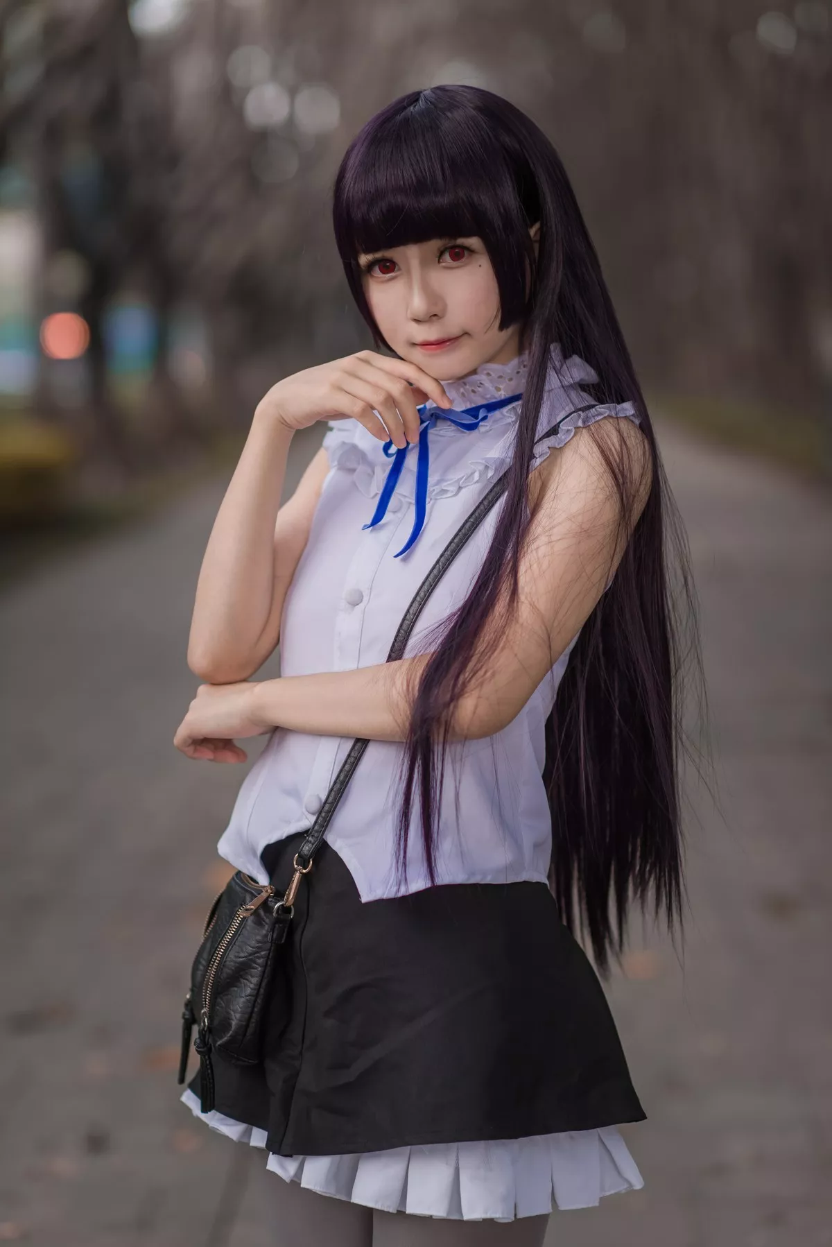 网红Coser白金Saki五更琉璃系列户外连身裙配灰丝袜+性感旗袍黑丝裤袜诱惑写真54P