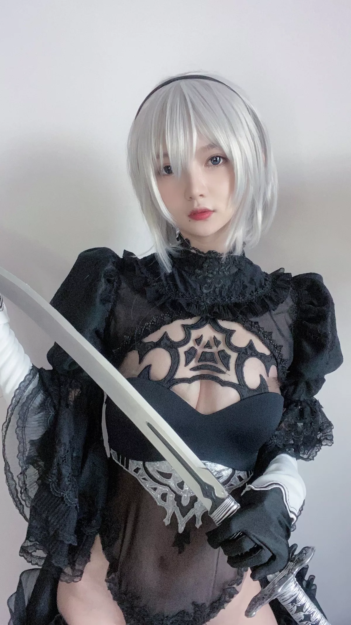 网络美女51酱2B黑婚纱主题性感婚纱配黑色情趣内衣蕾丝袜秀翘臀美腿诱惑写真53P
