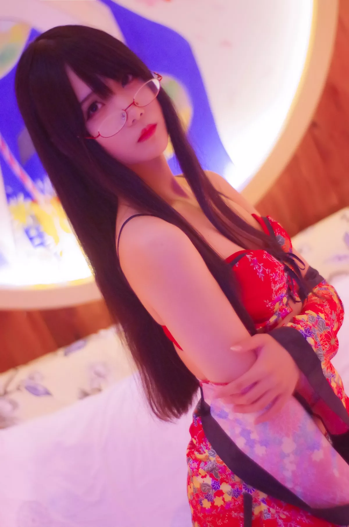 动漫博主曉美媽红色浴衣主题私房半脱浴衣露性感内衣秀完美身材迷人诱惑写真35P