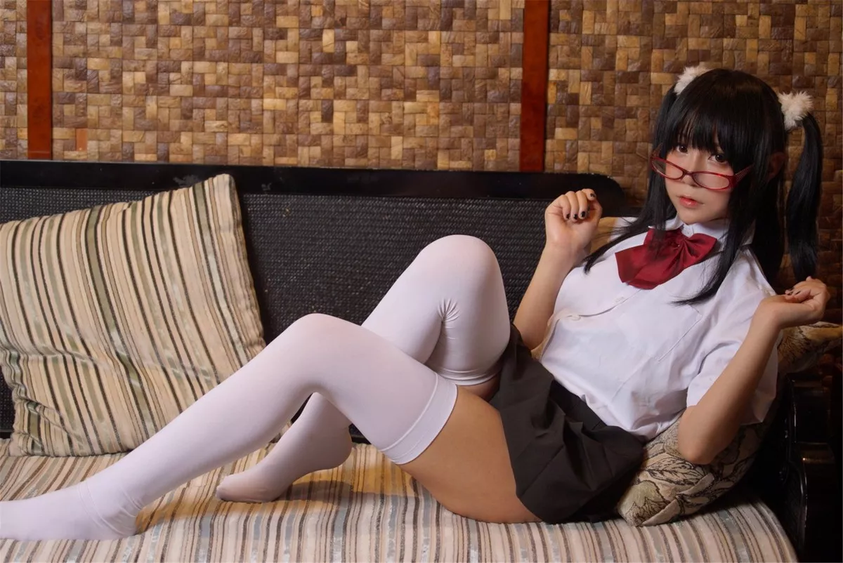 Coser小姐姐白银＆摇摇乐性感姐妹花主题私房性感丝袜系列秀翘臀撩人诱惑写真125P
