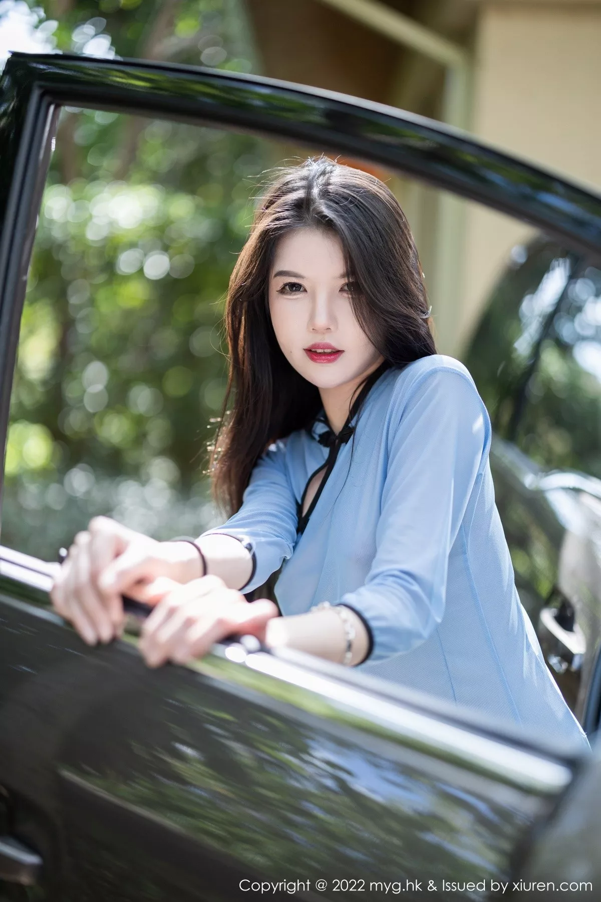 [MyGirl美媛馆]Vol.622_模特媛媛酱belle珠三角旅拍民国学生装透视秀惹火身材诱惑写真100P
