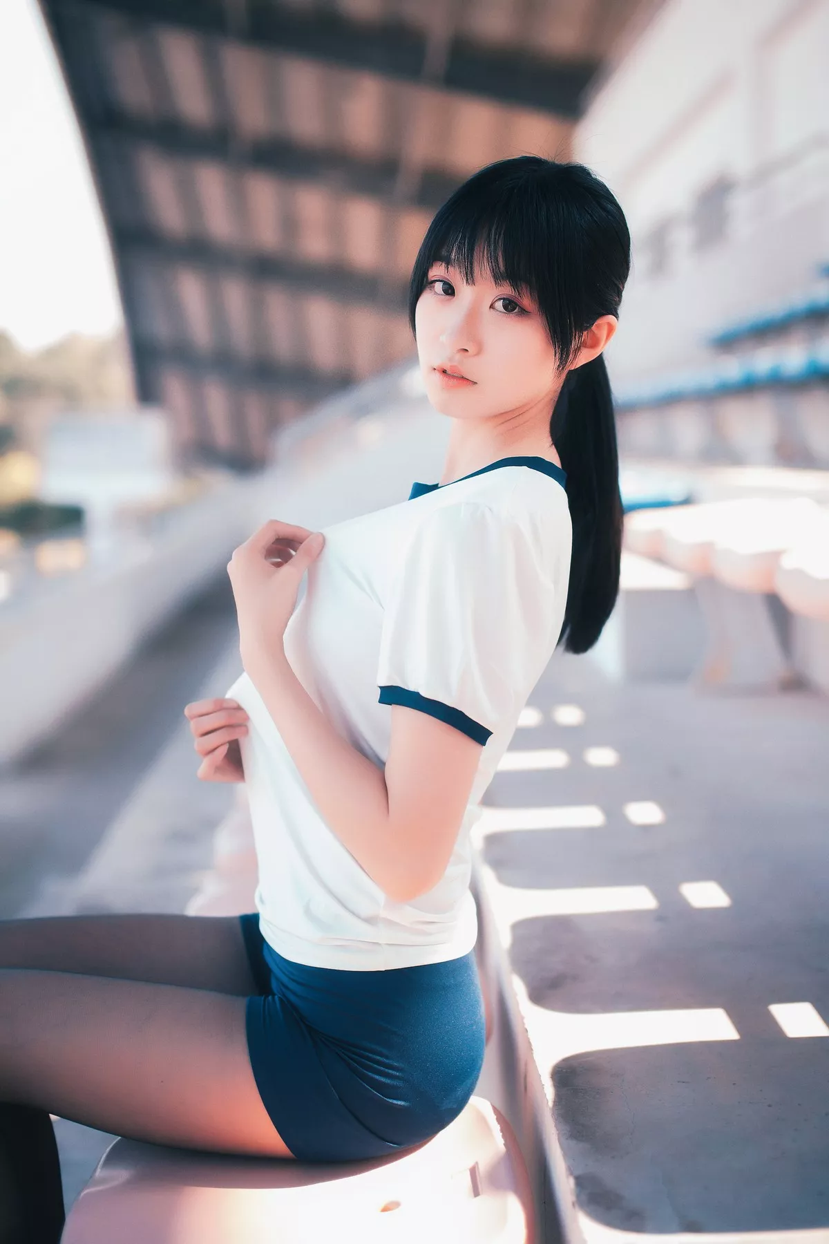 网红Cosplay沧霁桔梗黑丝体操服主题学校体育场紧身体操服秀完美身材性感写真53P