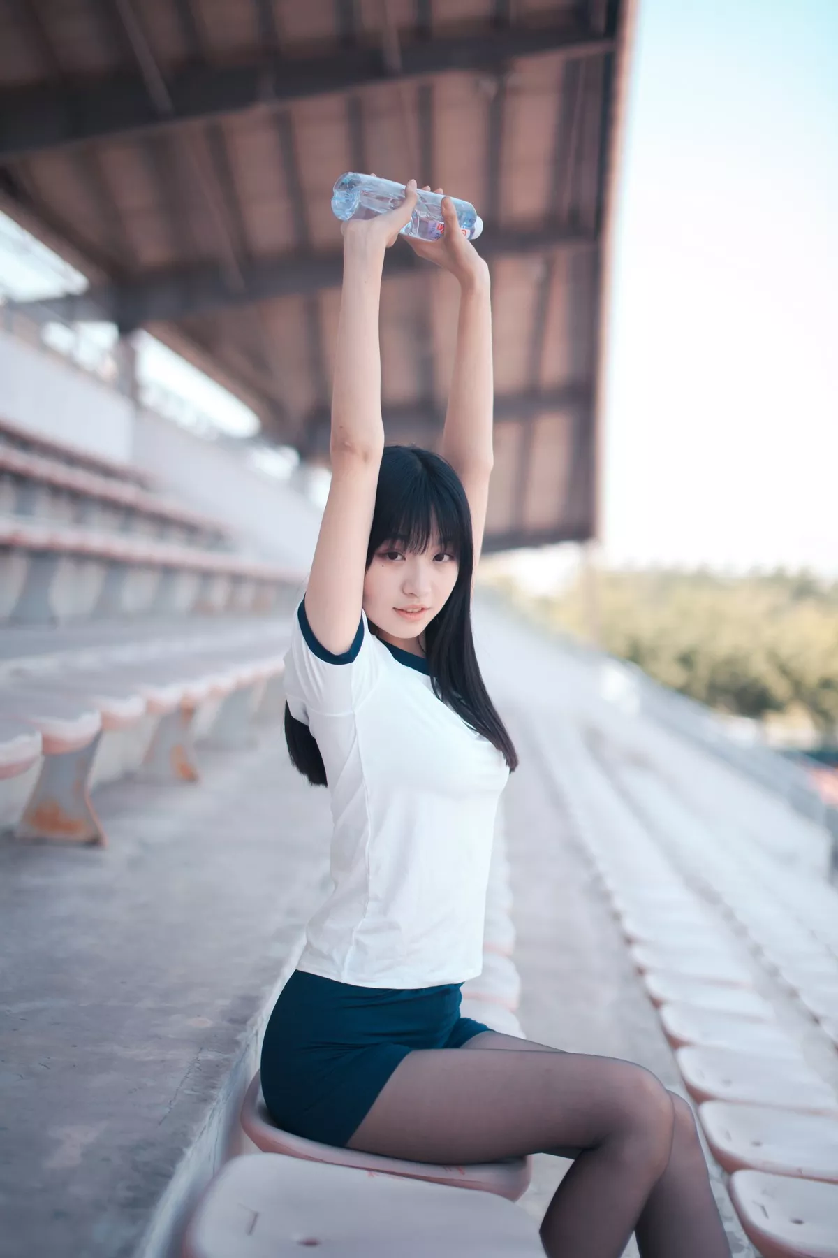 网红Cosplay沧霁桔梗黑丝体操服主题学校体育场紧身体操服秀完美身材性感写真53P