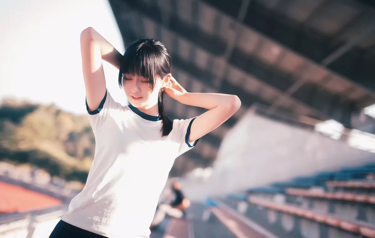网红Cosplay沧霁桔梗黑丝体操服主题学校体育场紧身体操服秀完美身材性感写真53P
