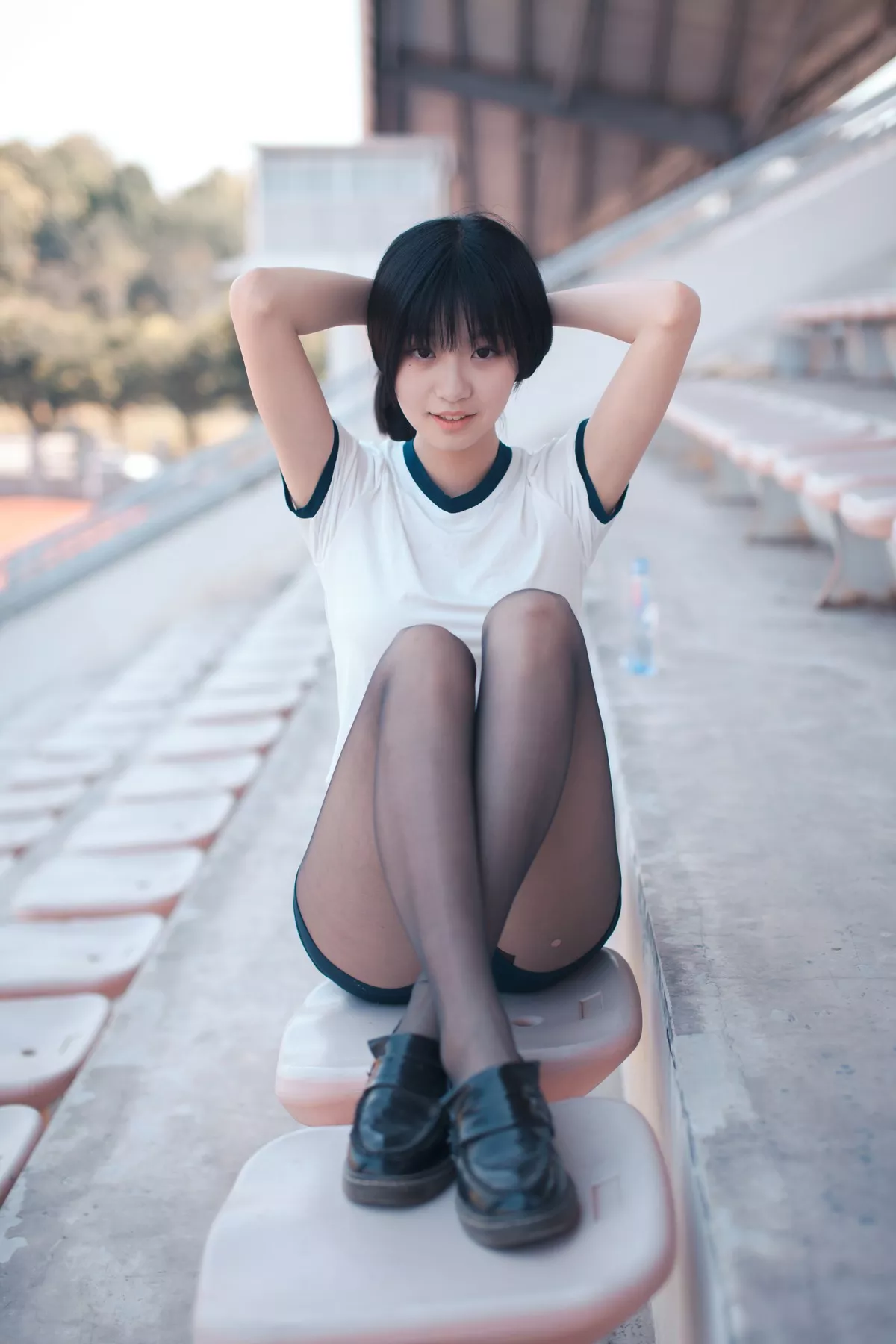 网红Cosplay沧霁桔梗黑丝体操服主题学校体育场紧身体操服秀完美身材性感写真53P