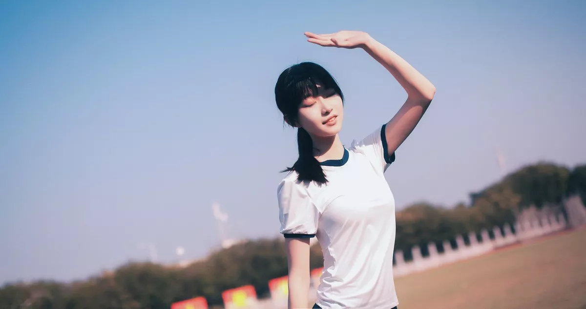 网红Cosplay沧霁桔梗黑丝体操服主题学校体育场紧身体操服秀完美身材性感写真53P