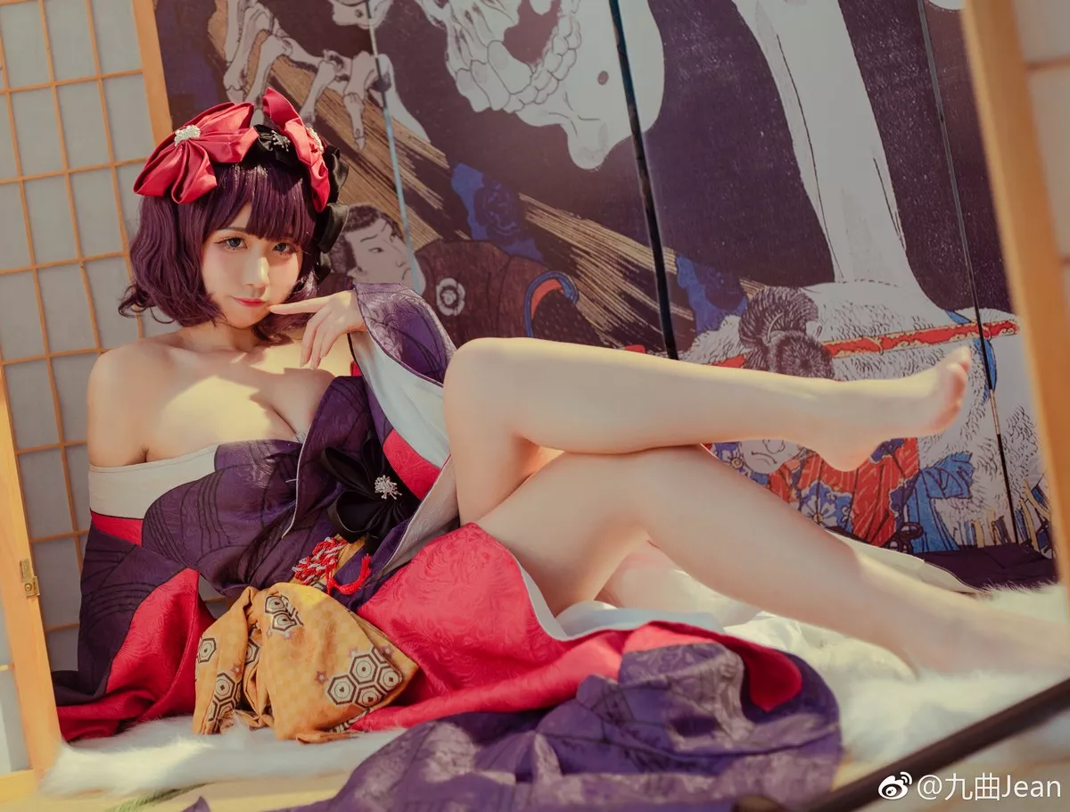 动漫博主九曲Jean-FGO主题私房性感多套服饰系列秀完美身材迷人诱惑写真167P