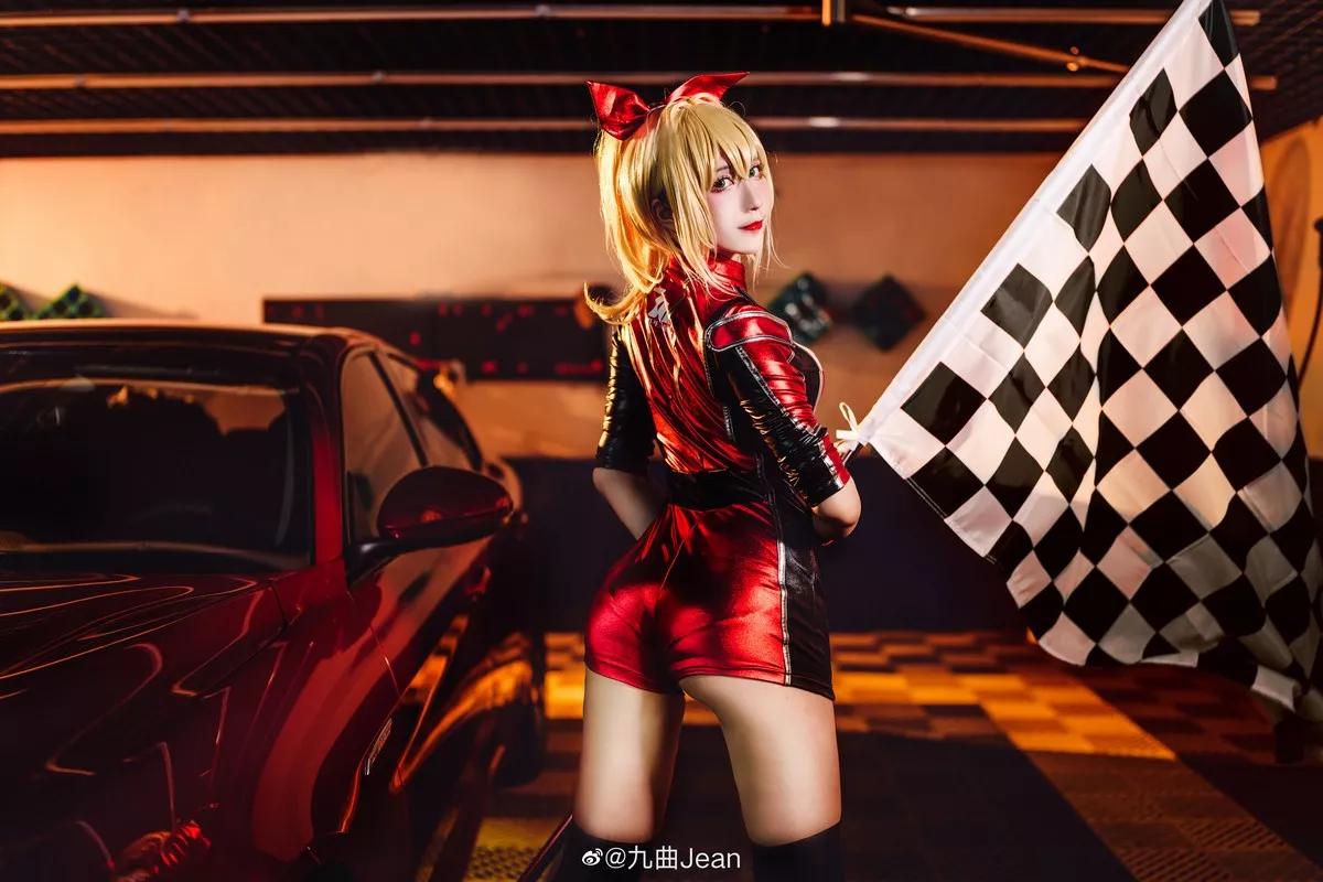 动漫博主九曲Jean-FGO主题私房性感多套服饰系列秀完美身材迷人诱惑写真167P