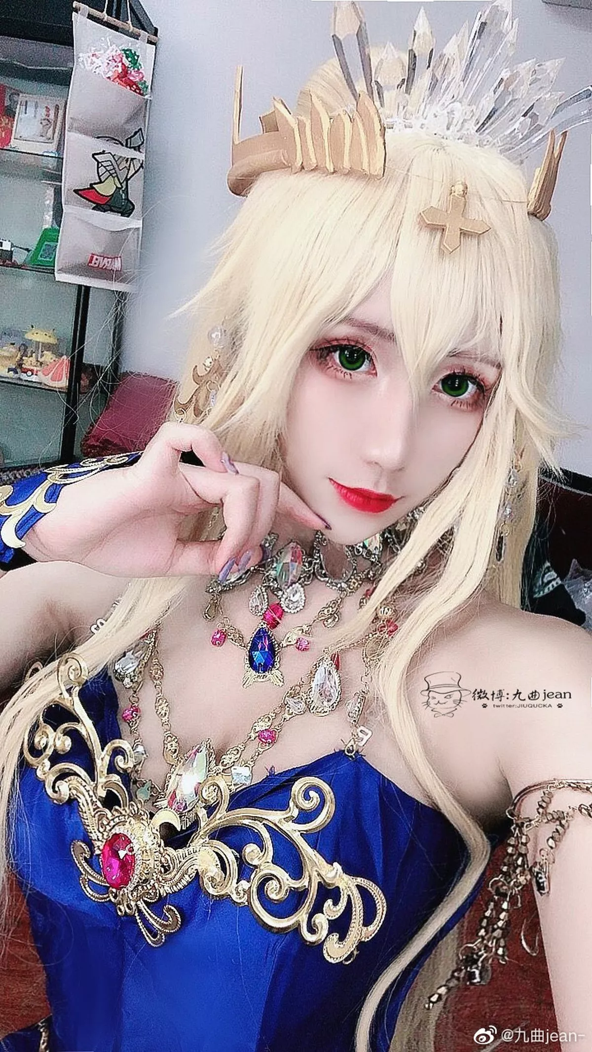 动漫博主九曲Jean-FGO主题私房性感多套服饰系列秀完美身材迷人诱惑写真167P