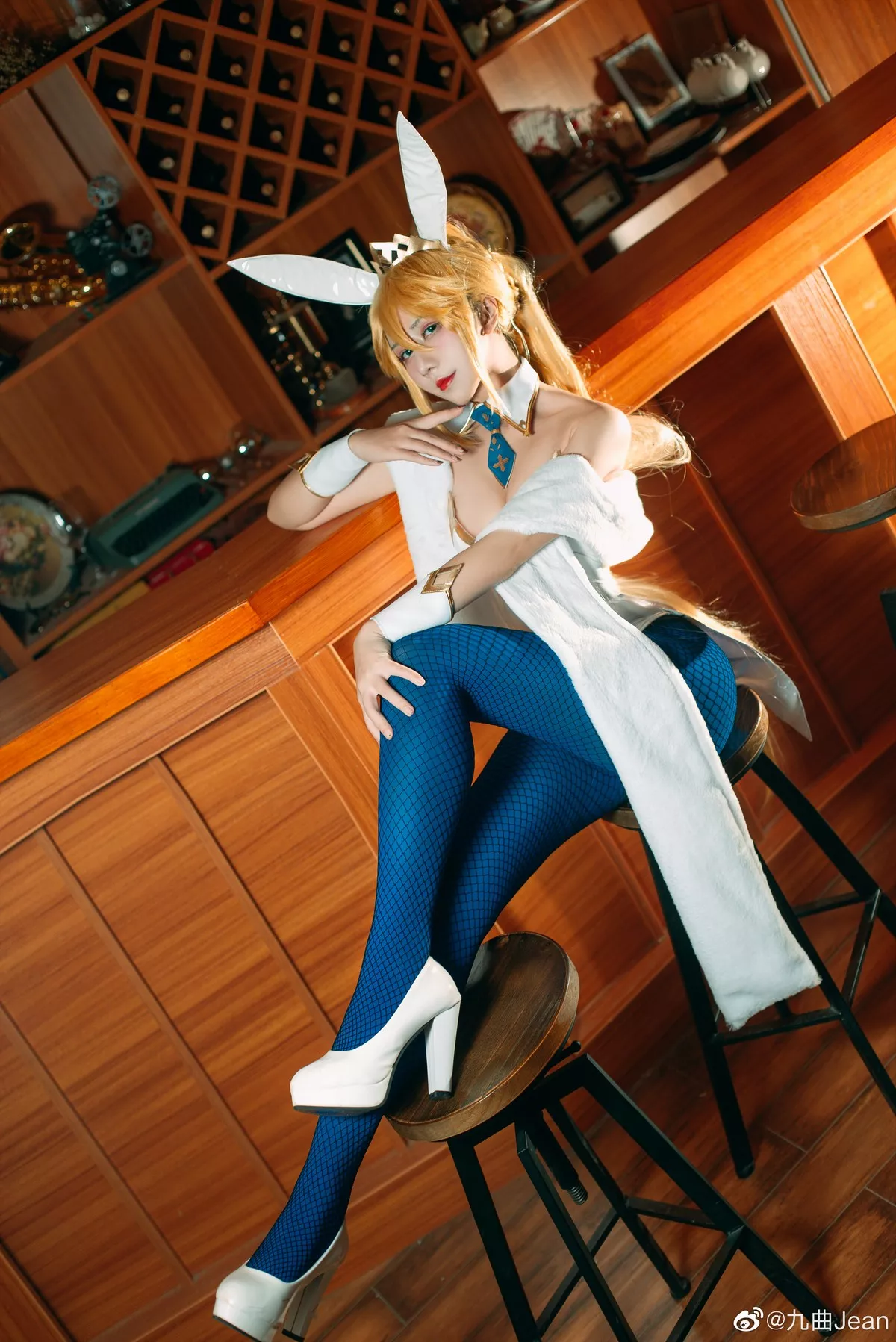 动漫博主九曲Jean-FGO主题私房性感多套服饰系列秀完美身材迷人诱惑写真167P