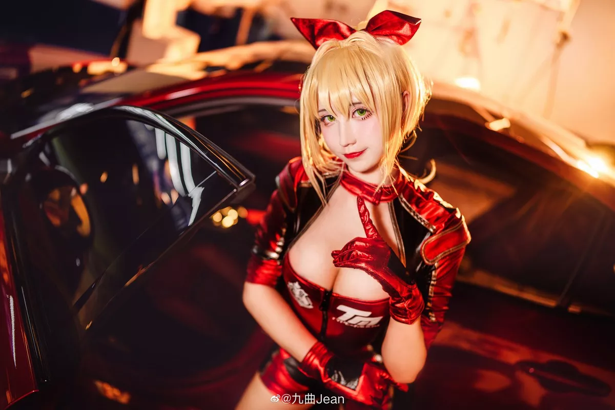 动漫博主九曲Jean-FGO主题私房性感多套服饰系列秀完美身材迷人诱惑写真167P