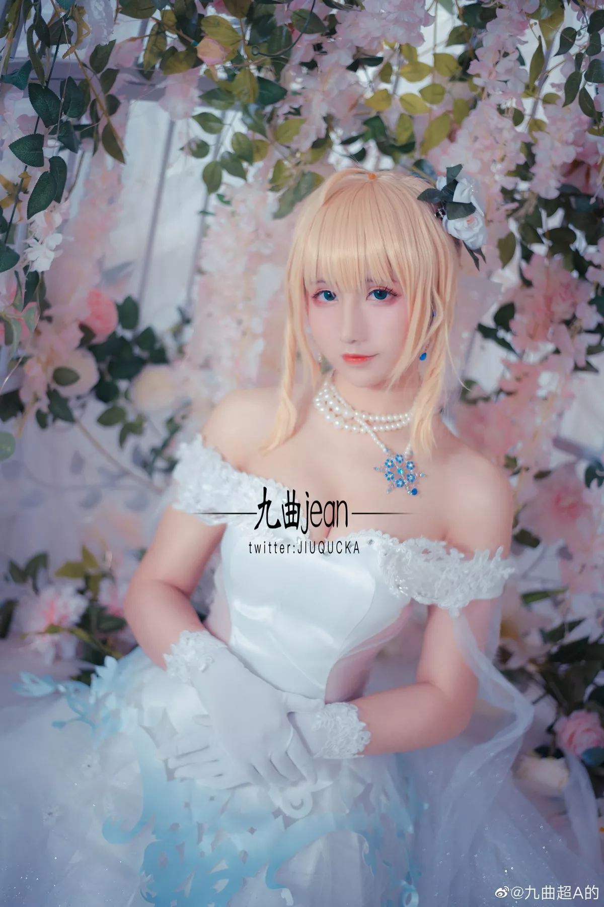 动漫博主九曲Jean-FGO主题私房性感多套服饰系列秀完美身材迷人诱惑写真167P
