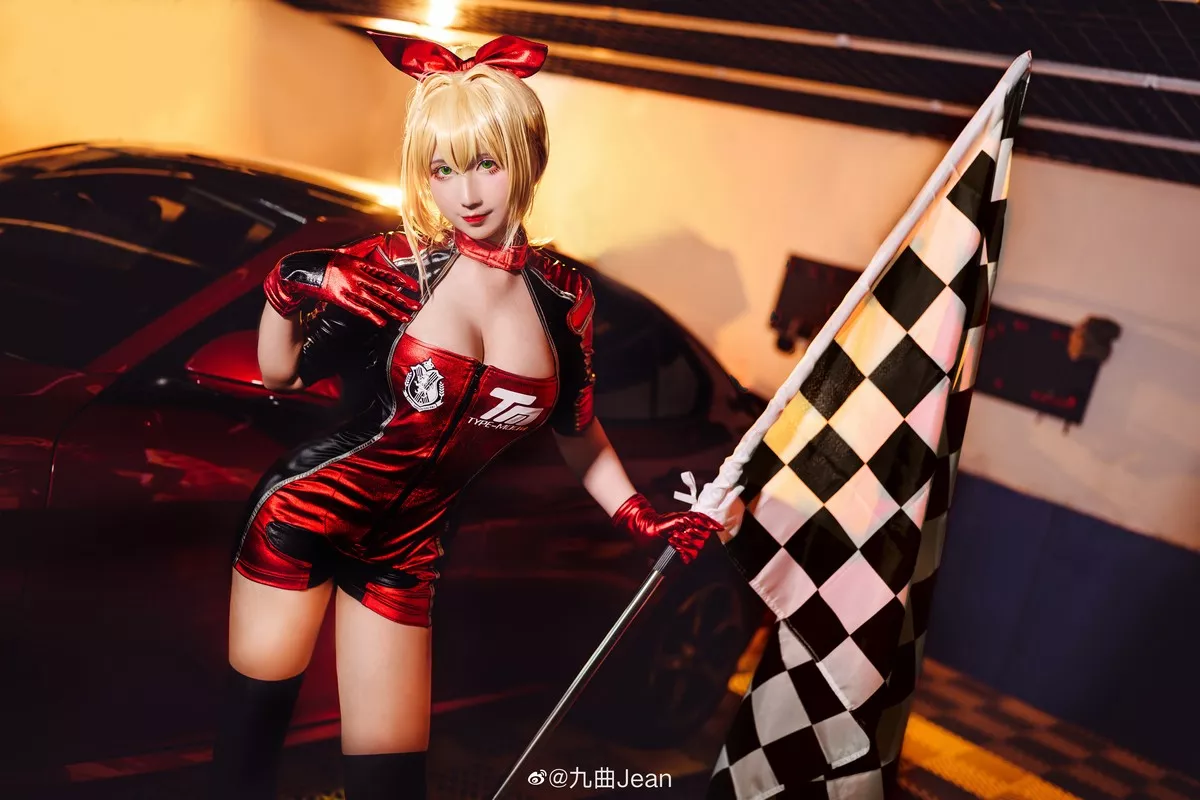 动漫博主九曲Jean-FGO主题私房性感多套服饰系列秀完美身材迷人诱惑写真167P