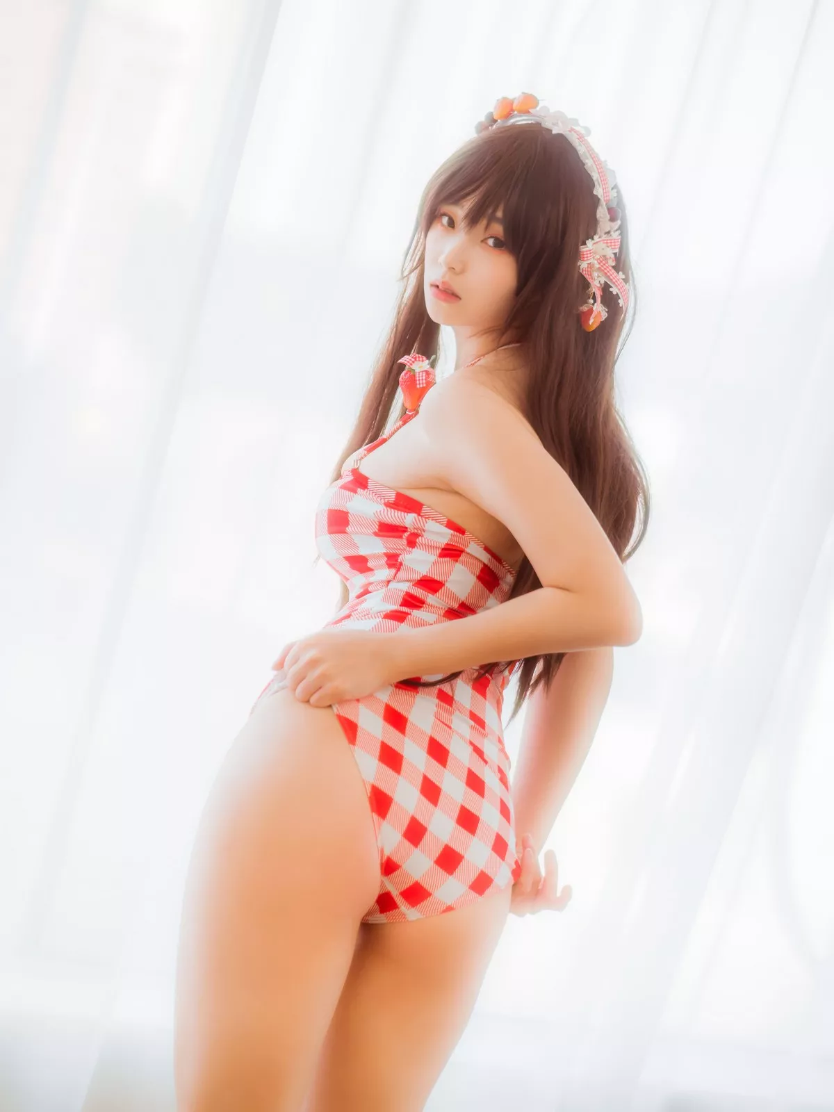 韩国美女Bambi格子半身裙主题私房性感红色格子服饰秀丰满身材迷人诱惑写真61P