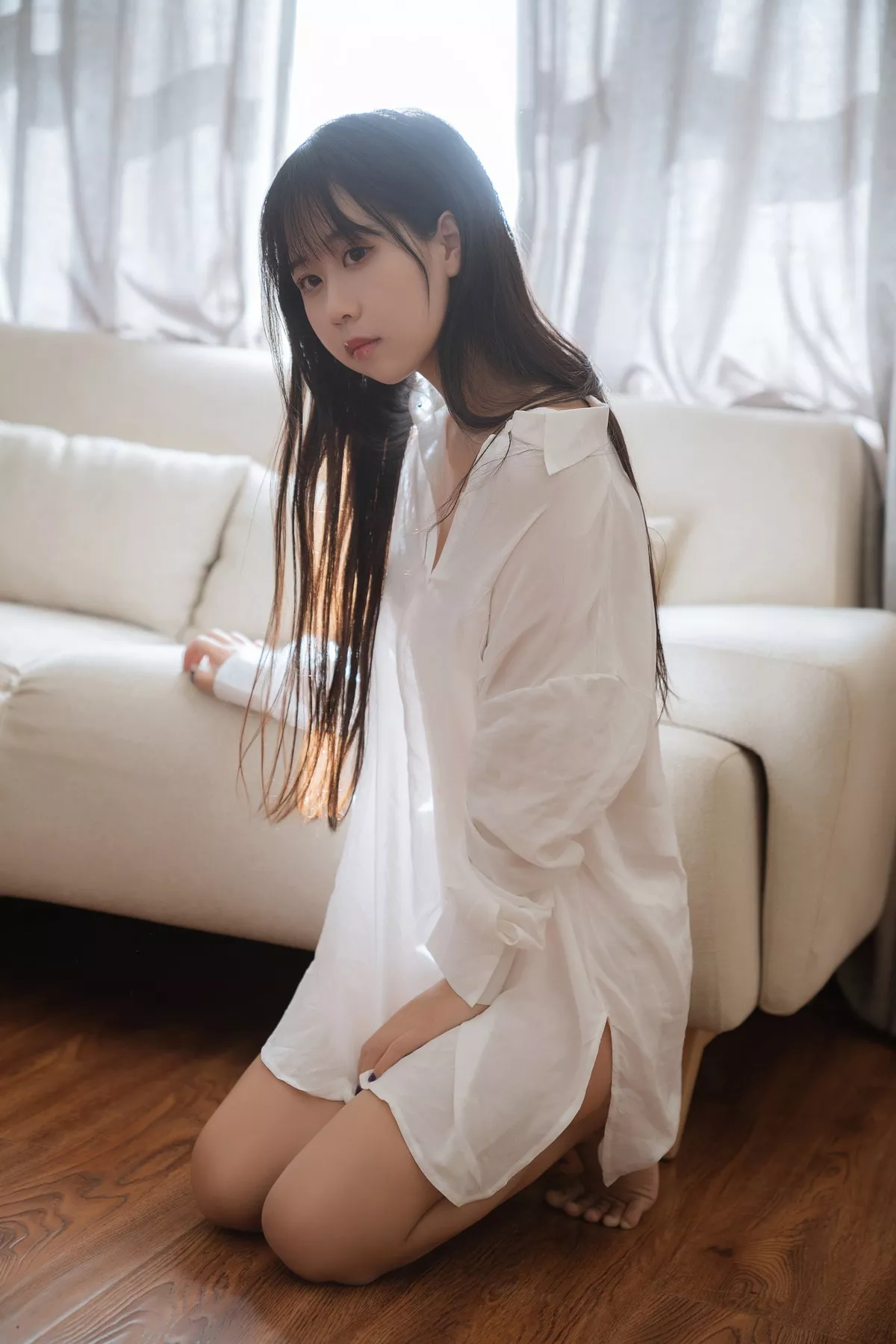 阳光美少女萌芽儿o0浴缸主题私房浴室性感白色薄透服饰配蕾丝内衣湿身诱惑写真72P