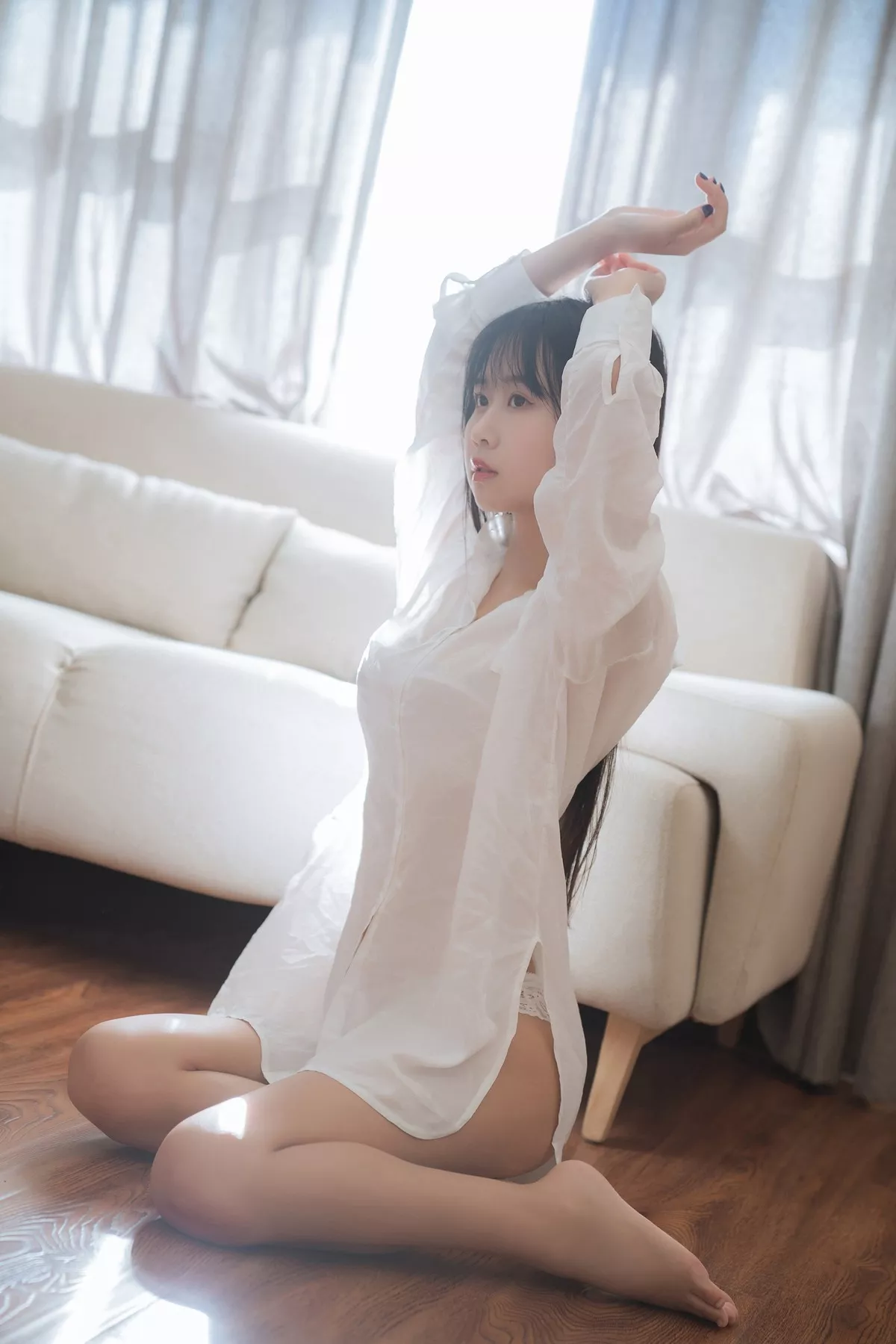 阳光美少女萌芽儿o0浴缸主题私房浴室性感白色薄透服饰配蕾丝内衣湿身诱惑写真72P