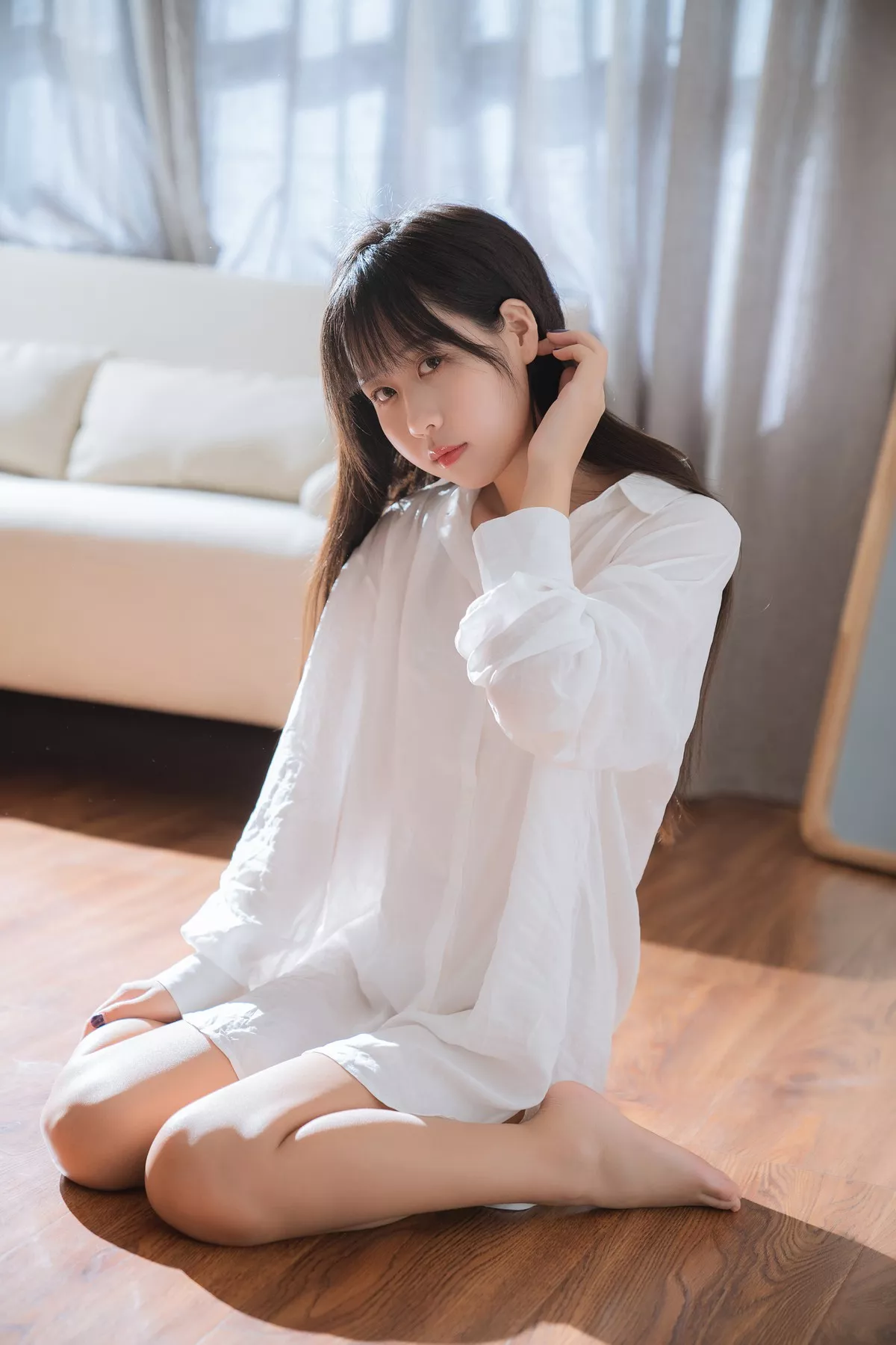 阳光美少女萌芽儿o0浴缸主题私房浴室性感白色薄透服饰配蕾丝内衣湿身诱惑写真72P