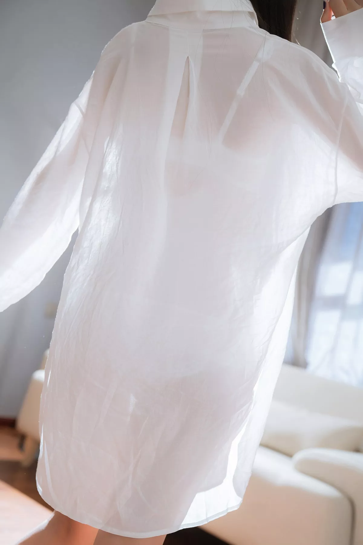 阳光美少女萌芽儿o0浴缸主题私房浴室性感白色薄透服饰配蕾丝内衣湿身诱惑写真72P