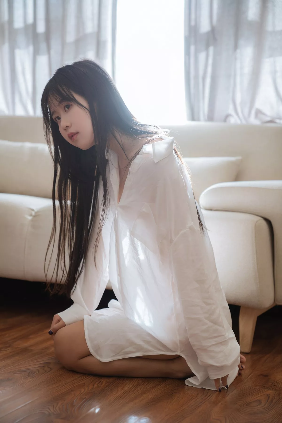 阳光美少女萌芽儿o0浴缸主题私房浴室性感白色薄透服饰配蕾丝内衣湿身诱惑写真72P