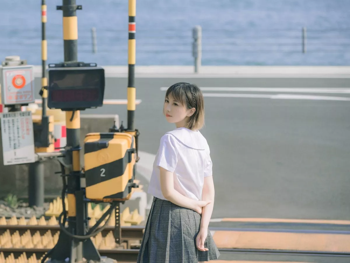 次元少女念雪ww六月间事主题日本旅拍系列户外性感JK制服+和服迷人诱惑写真100P
