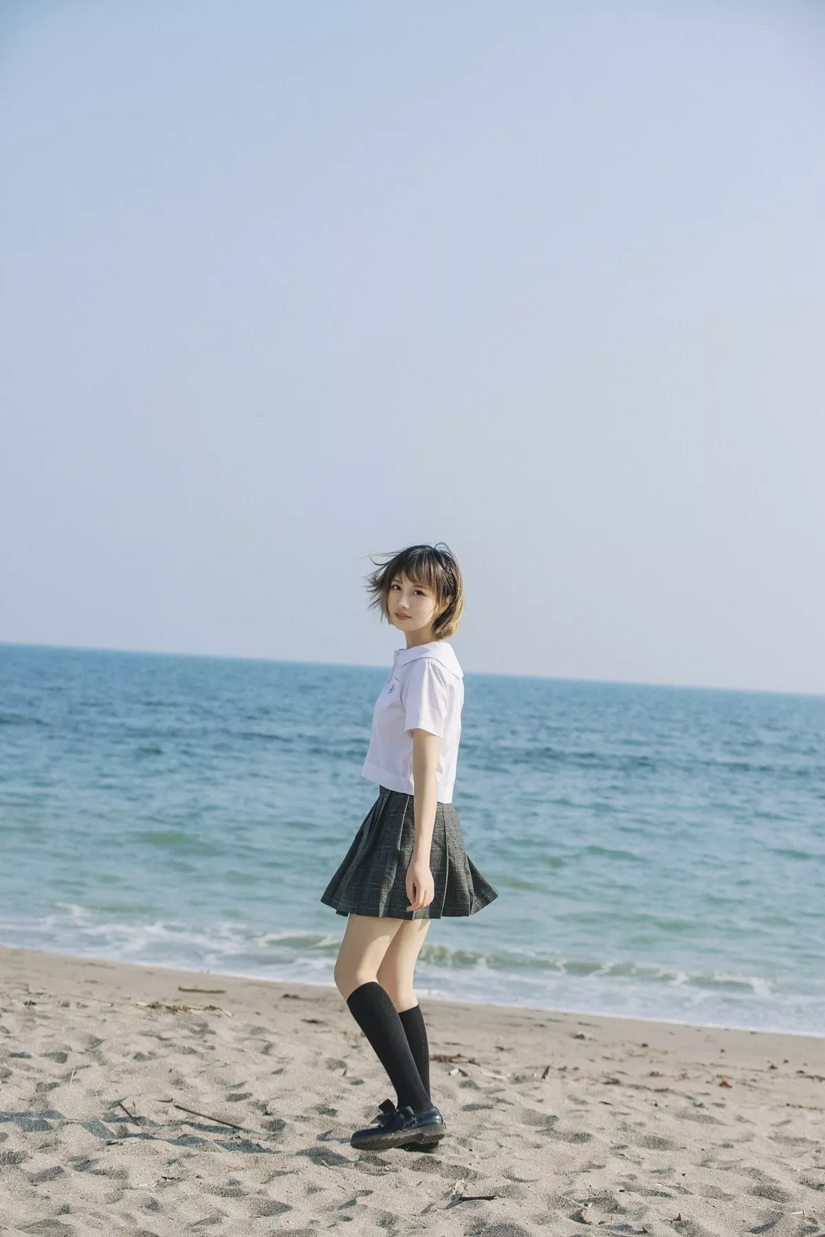 次元少女念雪ww六月间事主题日本旅拍系列户外性感JK制服+和服迷人诱惑写真100P