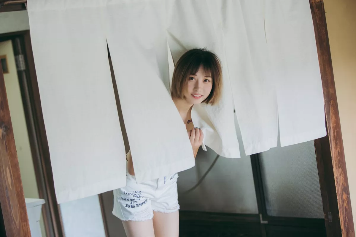 次元少女念雪ww六月间事主题日本旅拍系列户外性感JK制服+和服迷人诱惑写真100P