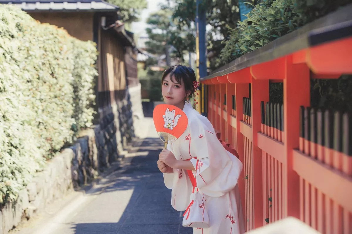 次元少女念雪ww六月间事主题日本旅拍系列户外性感JK制服+和服迷人诱惑写真100P