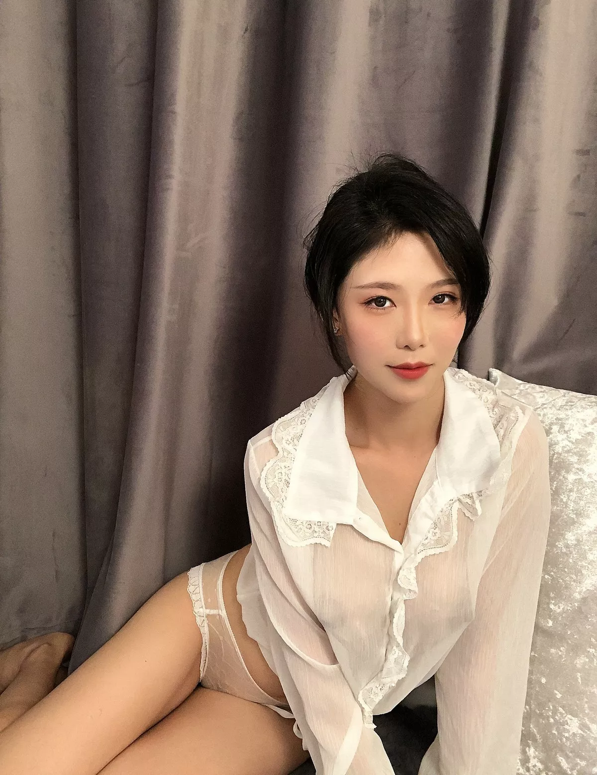 人气Coser抖娘-利世透视雪紡+碎花內衣+定制主题私房性感内衣完美诱惑写真112P