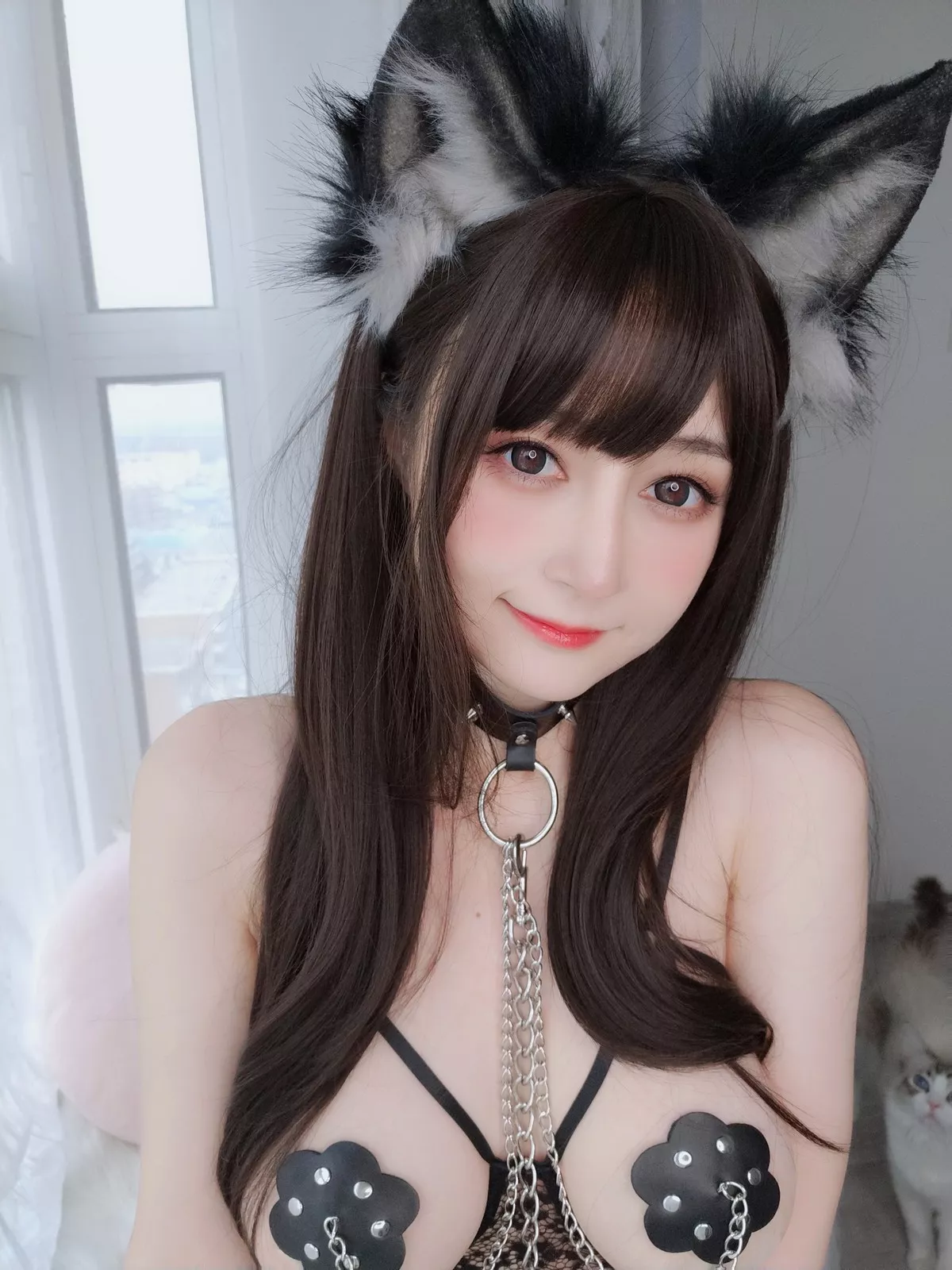 Coser小姐姐白银可爱的狗主题私房性感黑色情趣薄纱露豪乳遮点极致诱惑写真71P