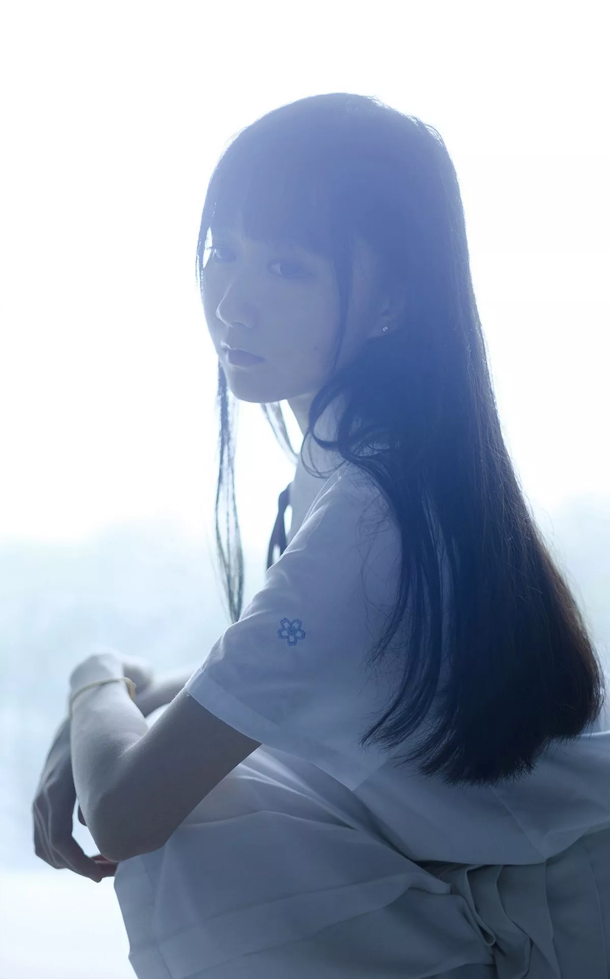 萌系小姐姐木绵绵OwO白裙JK主题户外性感白色短T配百褶裙秀美腿迷人写真35P