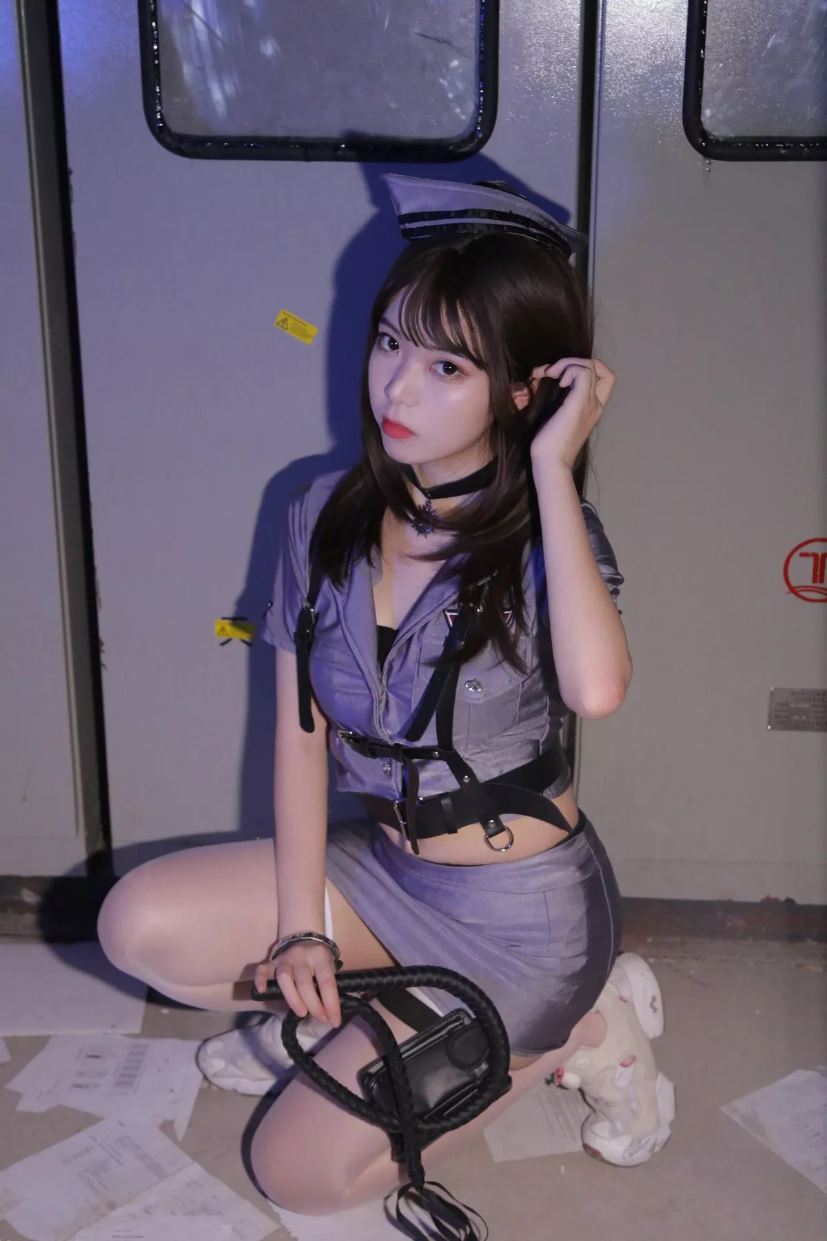 微博妹子Fushii_海堂极探侦道主题户外性感女警制服短裙配白丝袜完美诱惑写真31P