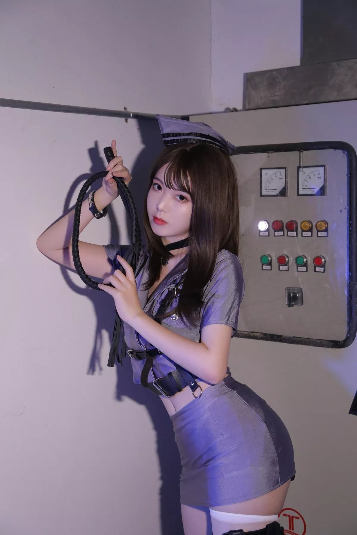 微博妹子Fushii_海堂极探侦道主题户外性感女警制服短裙配白丝袜完美诱惑写真31P