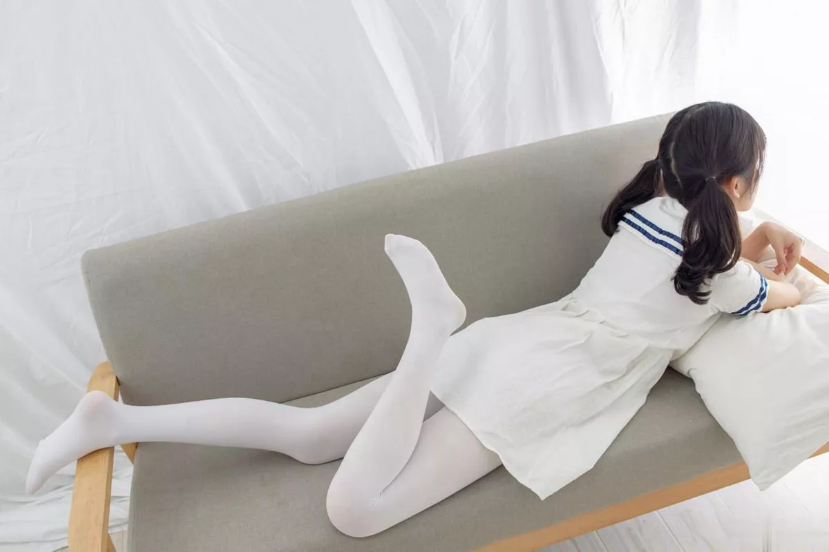 萝莉写真机构森萝财团小香主题私房校服短裙下超薄白丝裤袜秀美腿性感写真122P