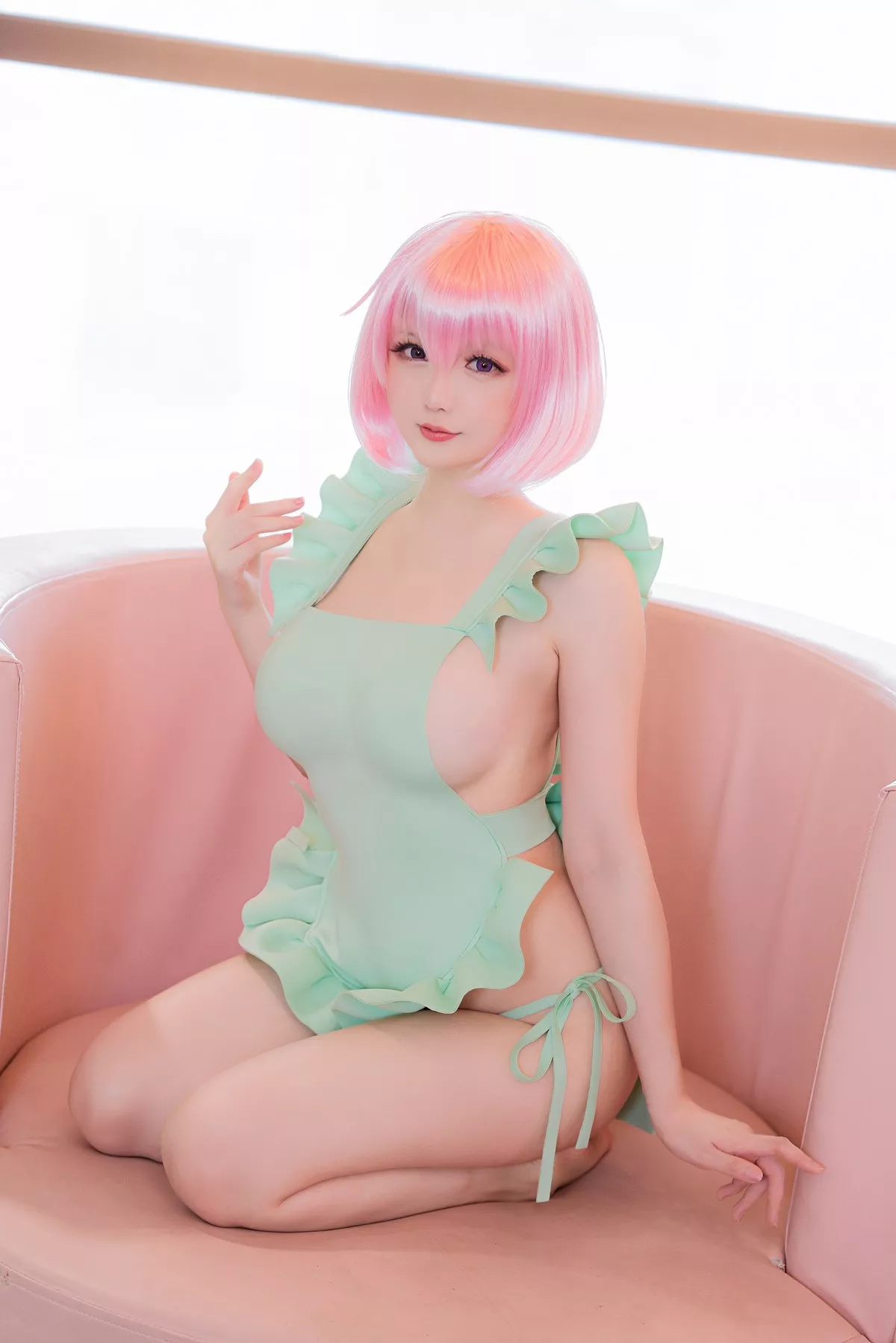 Coser小姐姐星之迟迟情人节梦梦主题浴室性感薄纱服饰湿身秀丰满身材诱惑写真115P