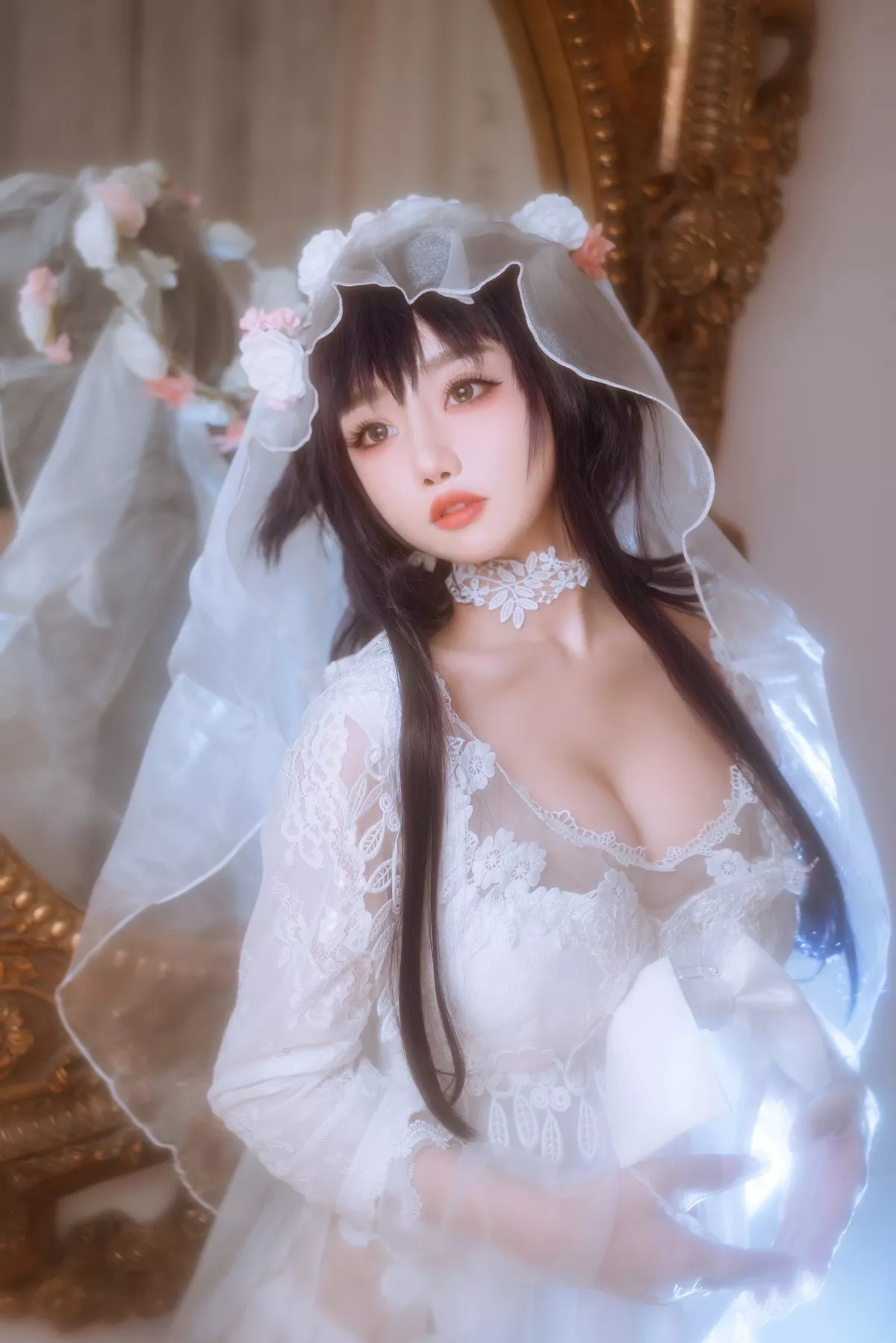 白嫩美少女鬼畜瑶在不在婚纱主题私房性感纯白薄透婚纱秀惹火身材诱惑写真38P