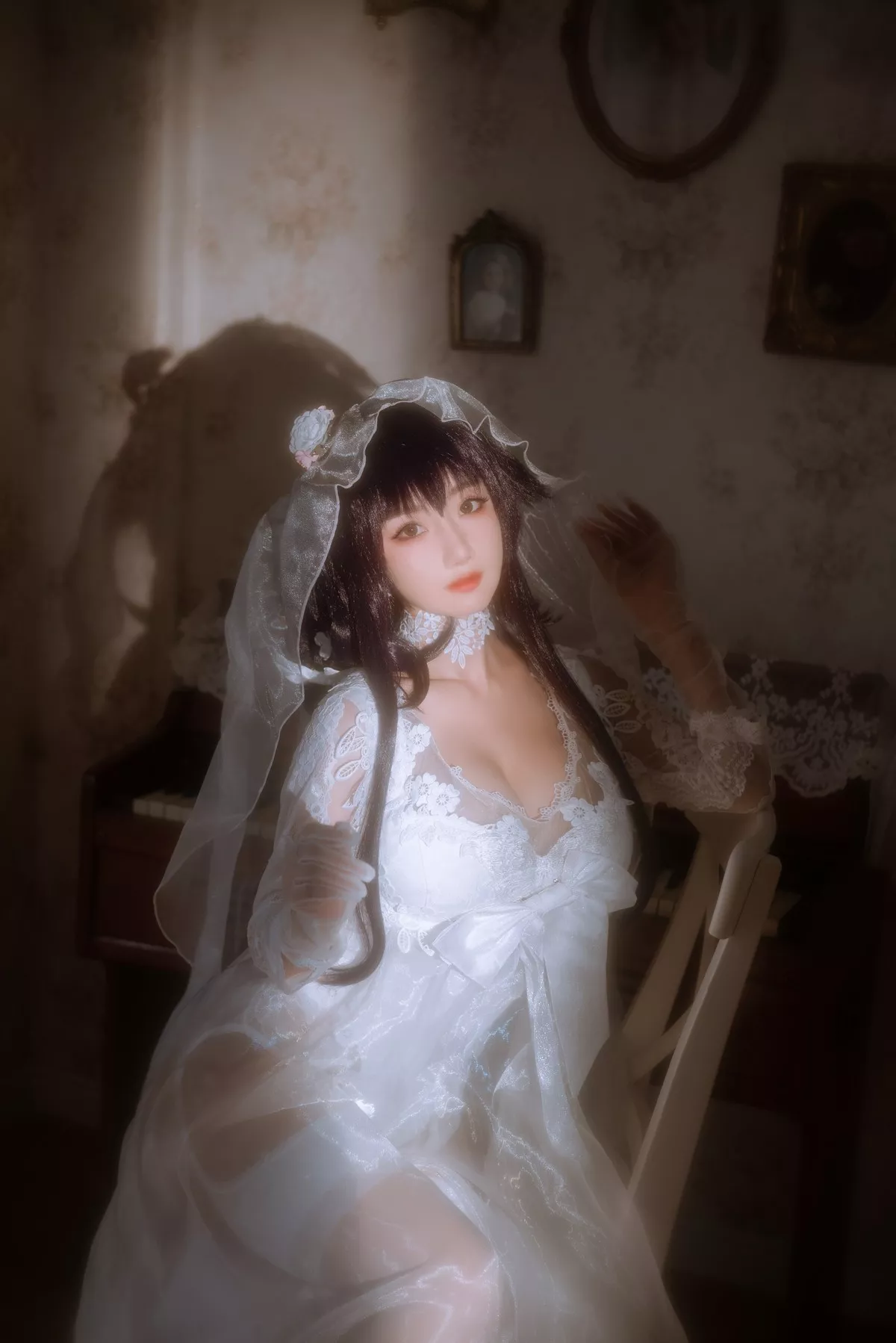 白嫩美少女鬼畜瑶在不在婚纱主题私房性感纯白薄透婚纱秀惹火身材诱惑写真38P