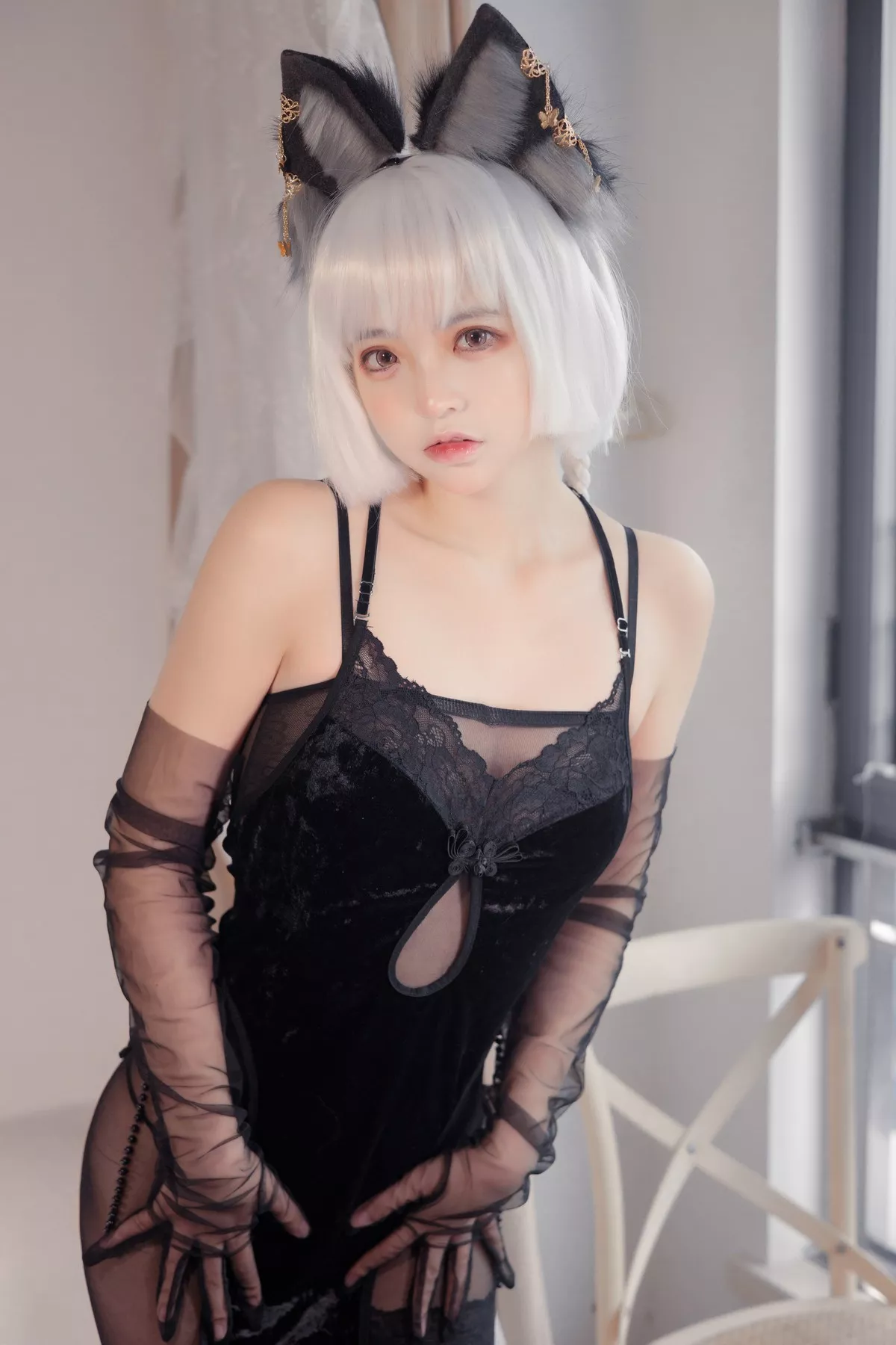 网络美女疯猫ss旗袍少女主题私房性感黑色旗袍配超薄开档黑丝秀翘臀诱惑写真20P