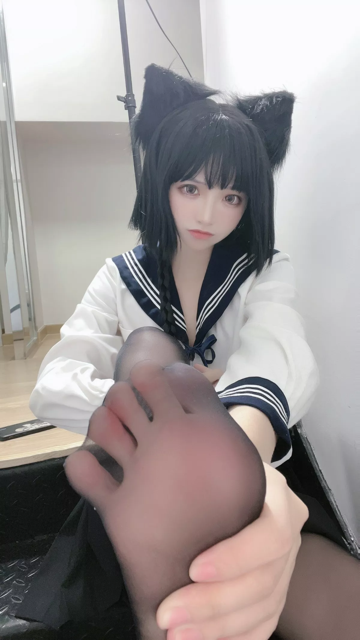 网络美女疯猫ss制服少女主题私房性感学生制服下超薄黑丝裤袜秀美腿诱惑写真80P