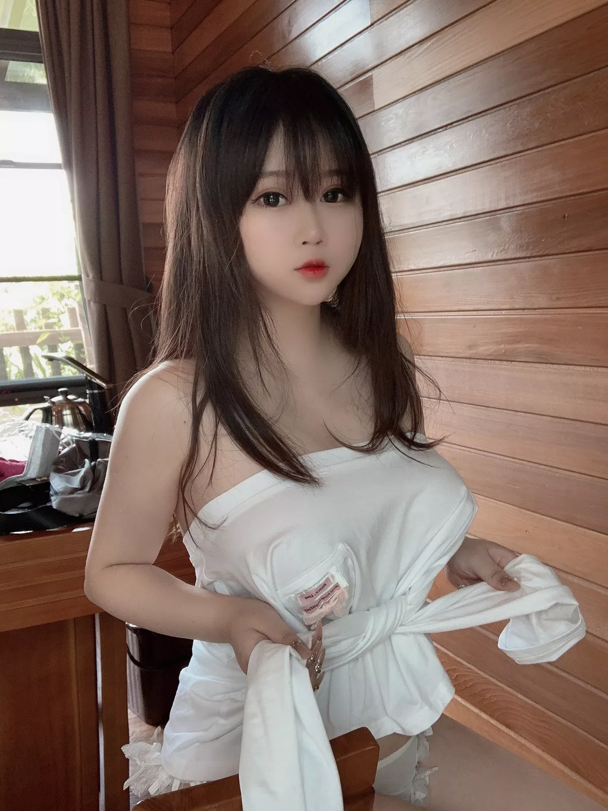 蜜桃少女是依酱呀夏日主题私房性感白色薄透情趣内衣秀完美身材惹火诱惑写真50P