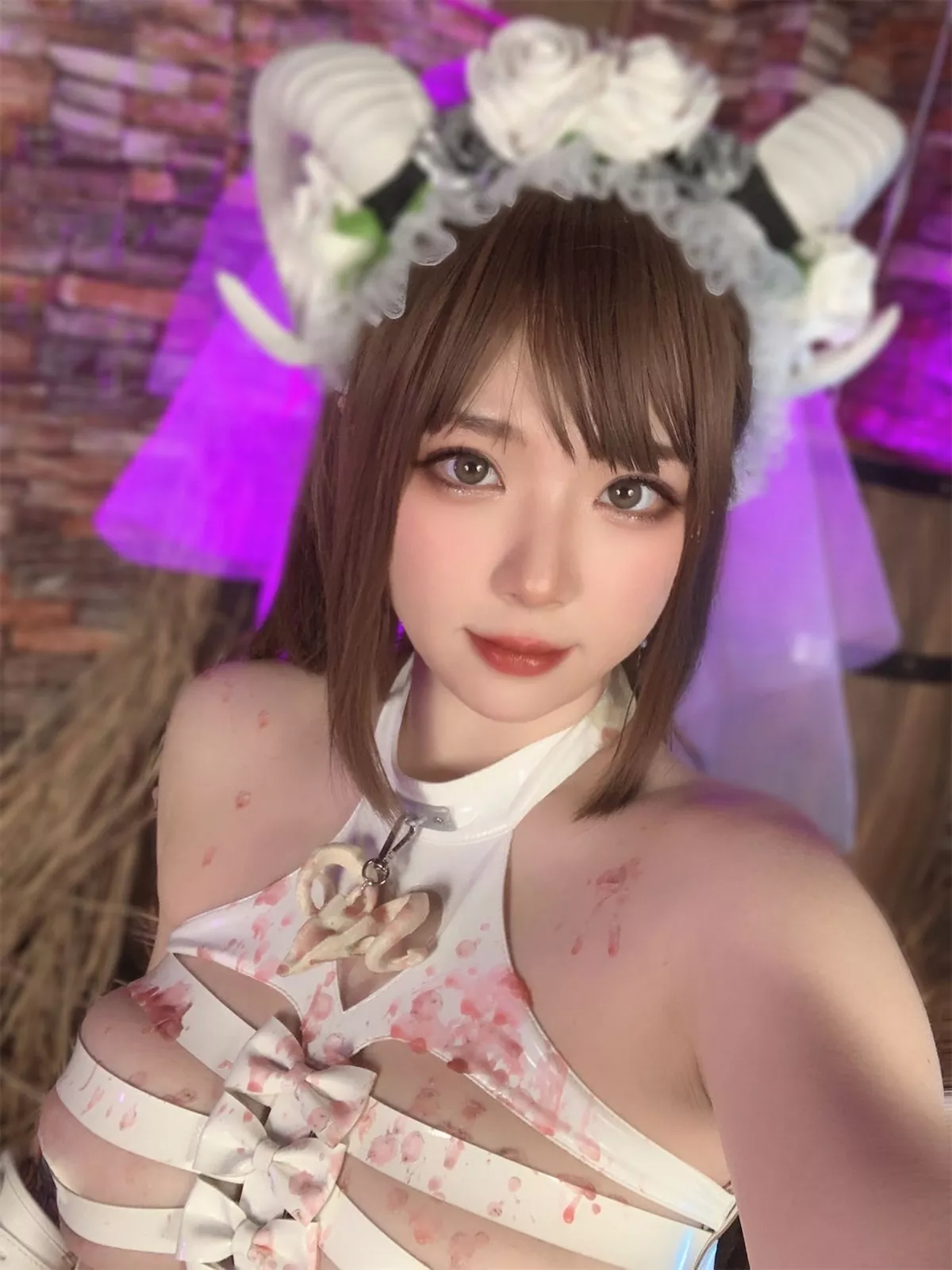 网络美女皮皮奶地狱新娘主题私房性感白色情趣内衣秀豪乳翘臀撩人诱惑写真71P