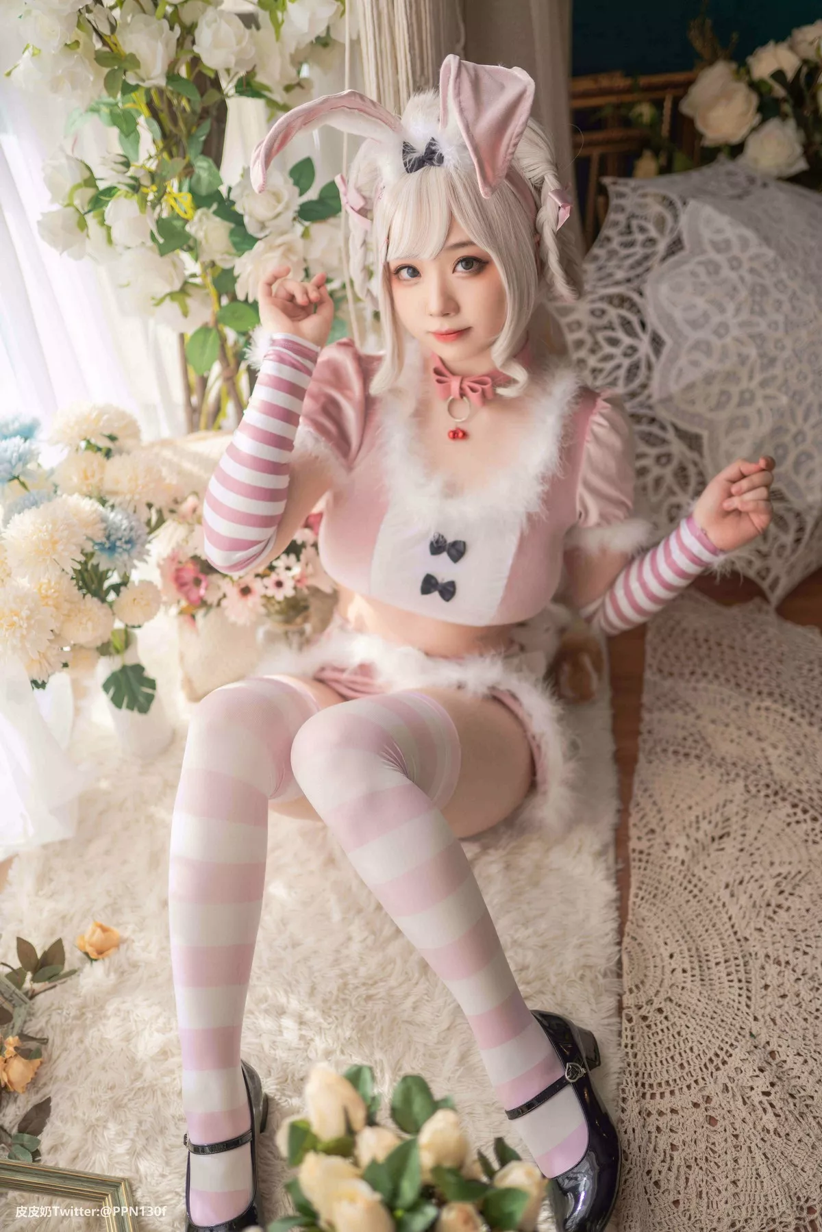 网络美女皮皮奶粉色兔兔主题私房性感粉色服饰露傲人豪乳遮点极致诱惑写真71P